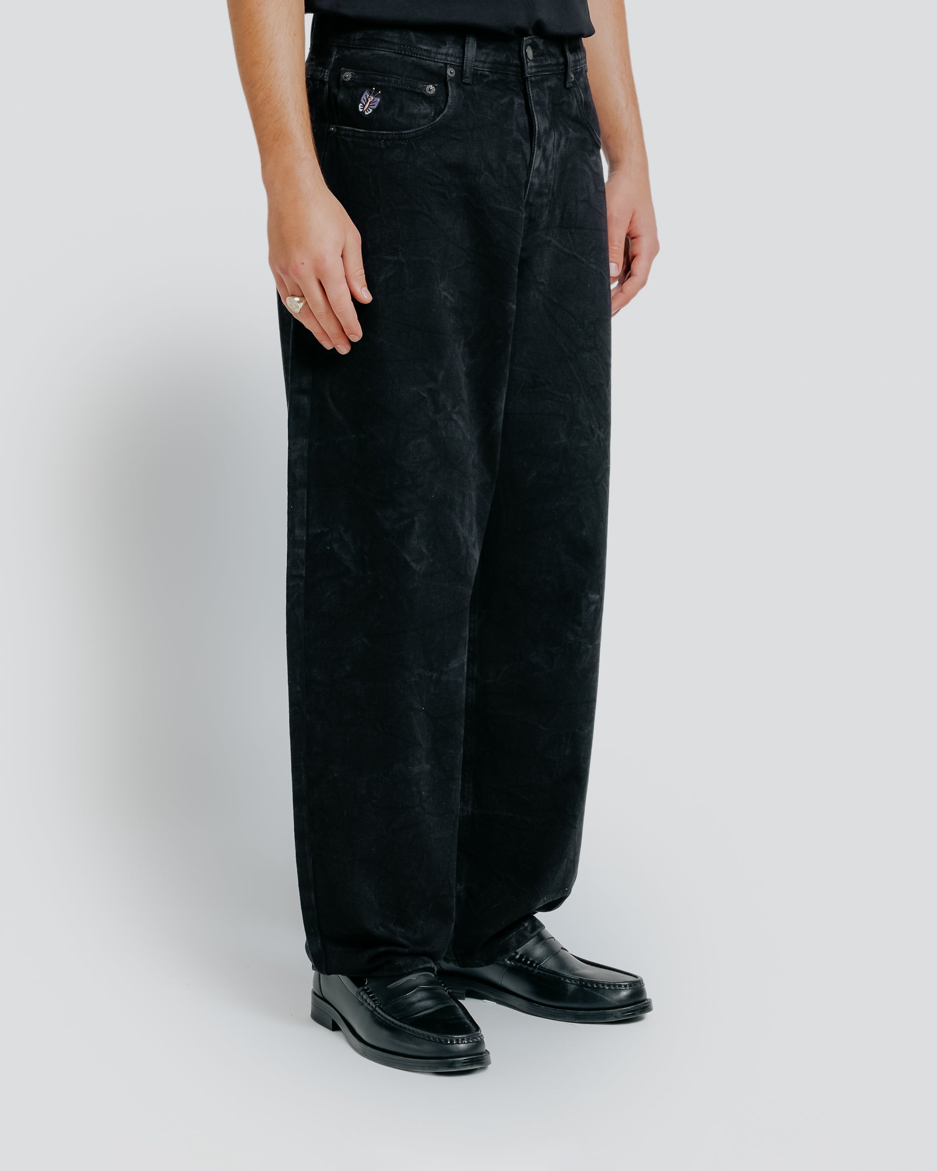 #color_black washed