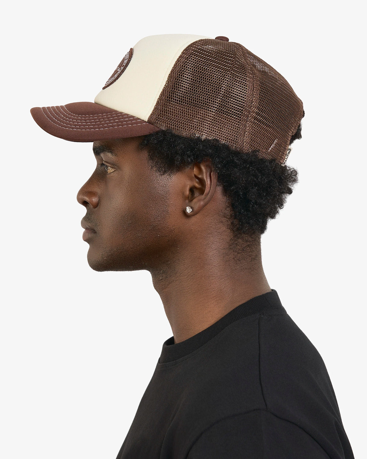 #color_off white/brown