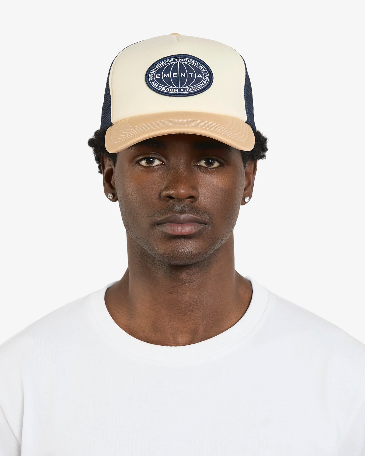 #color_off white/navy