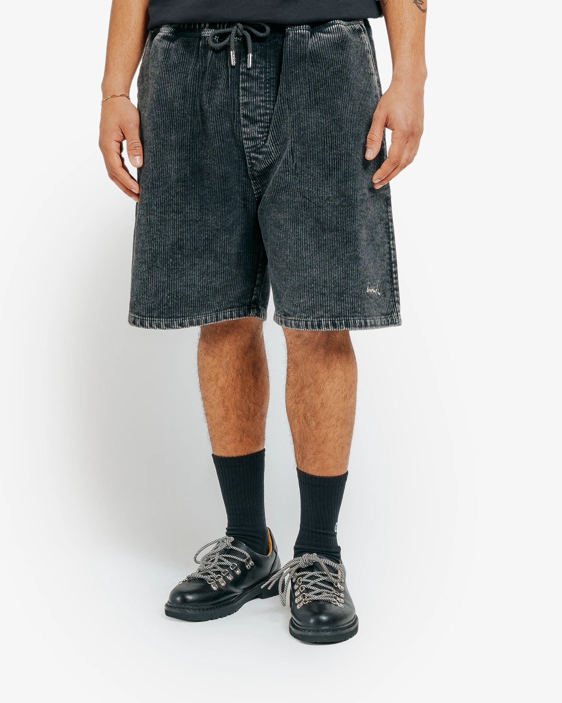 Magoado Shorts