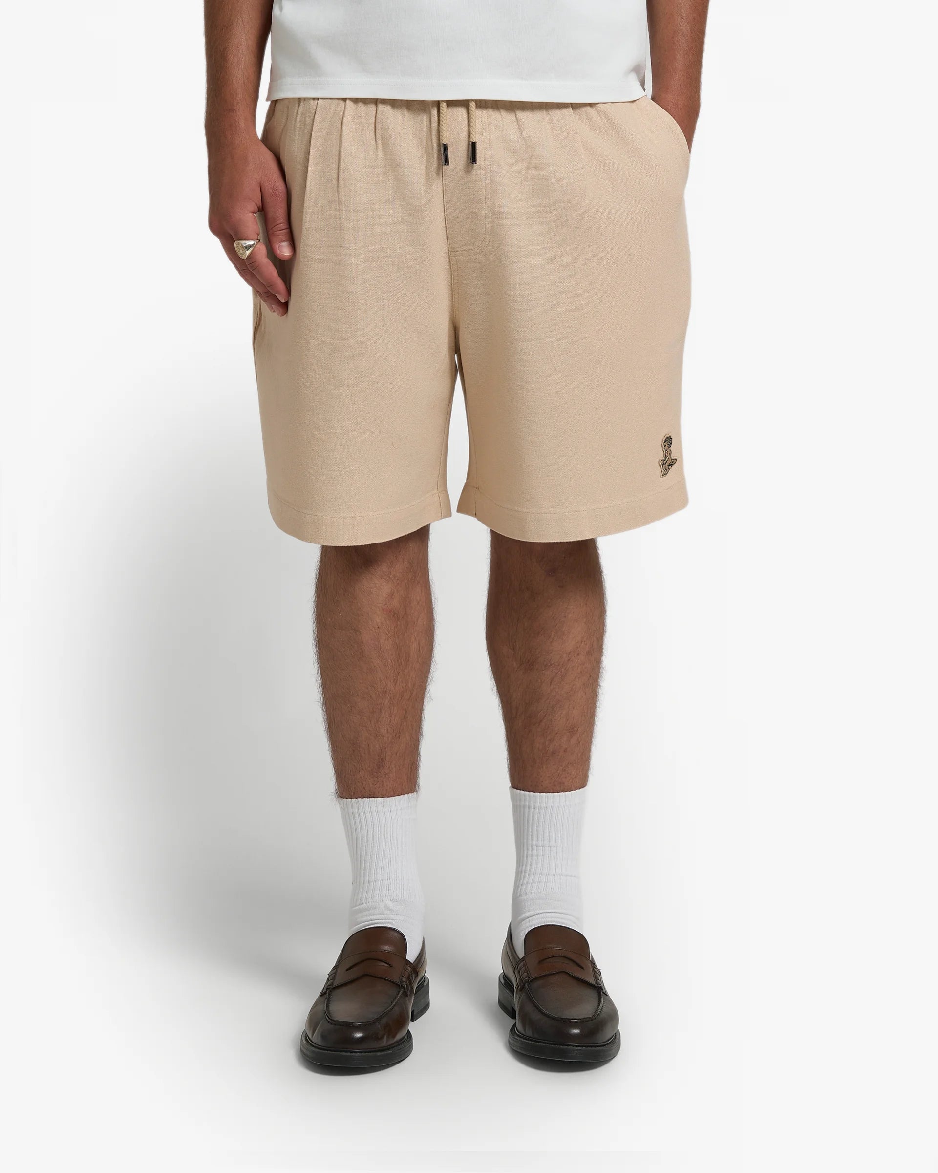 Magoado Salu Shorts