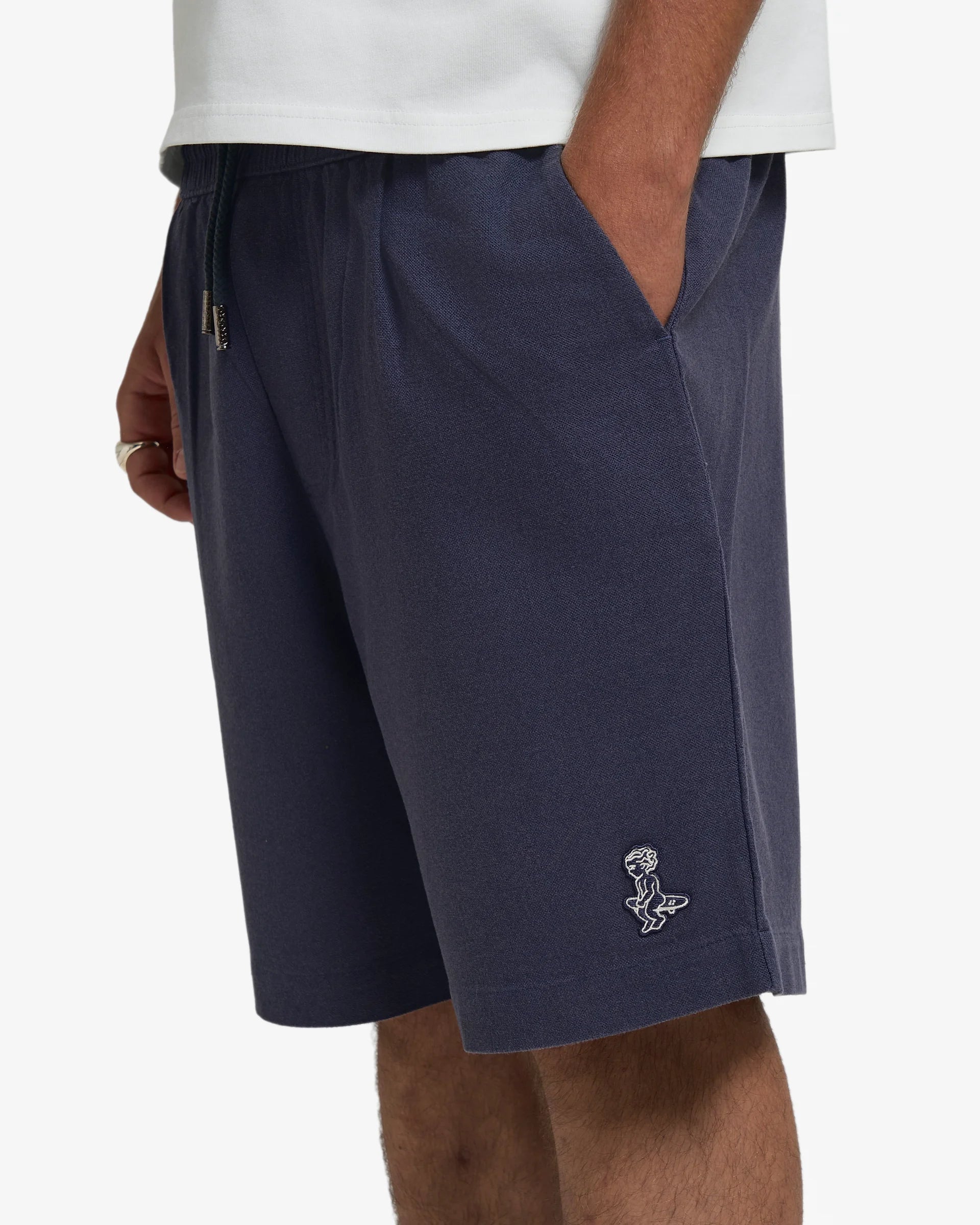 Magoado Salu Shorts