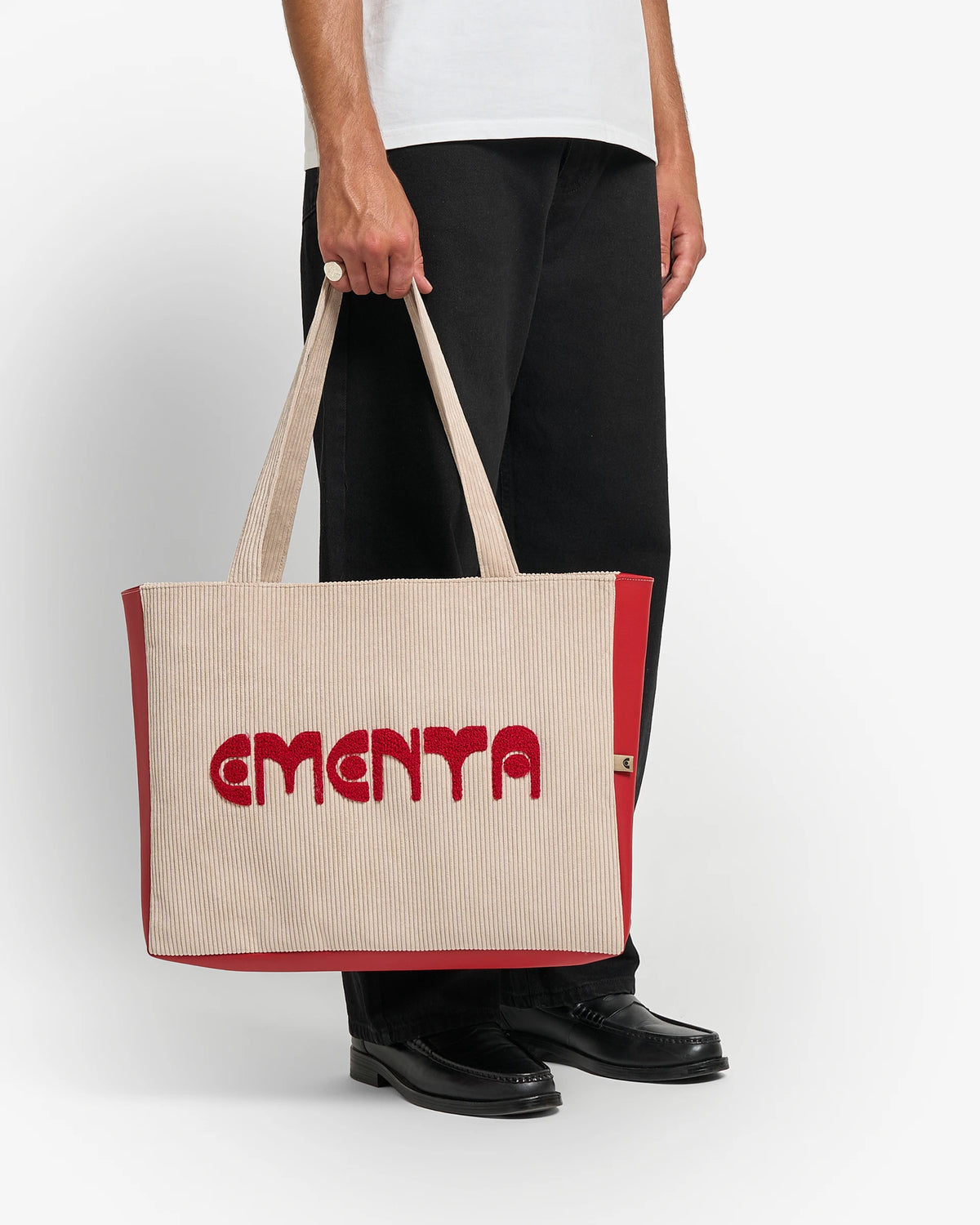 #color_off white
