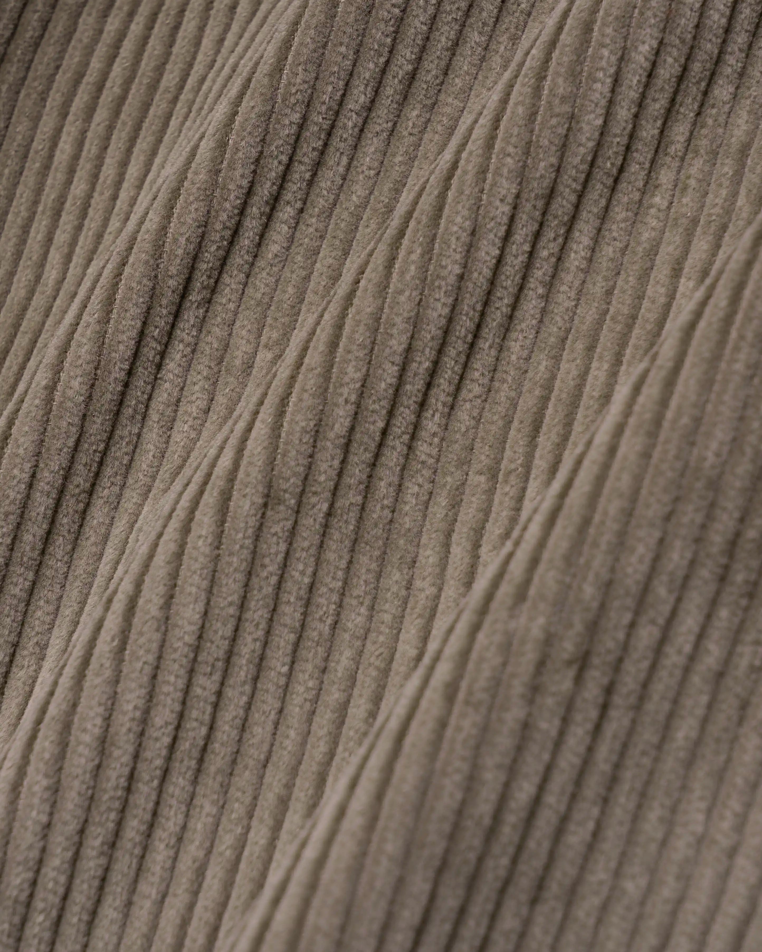 Magoado Shorts