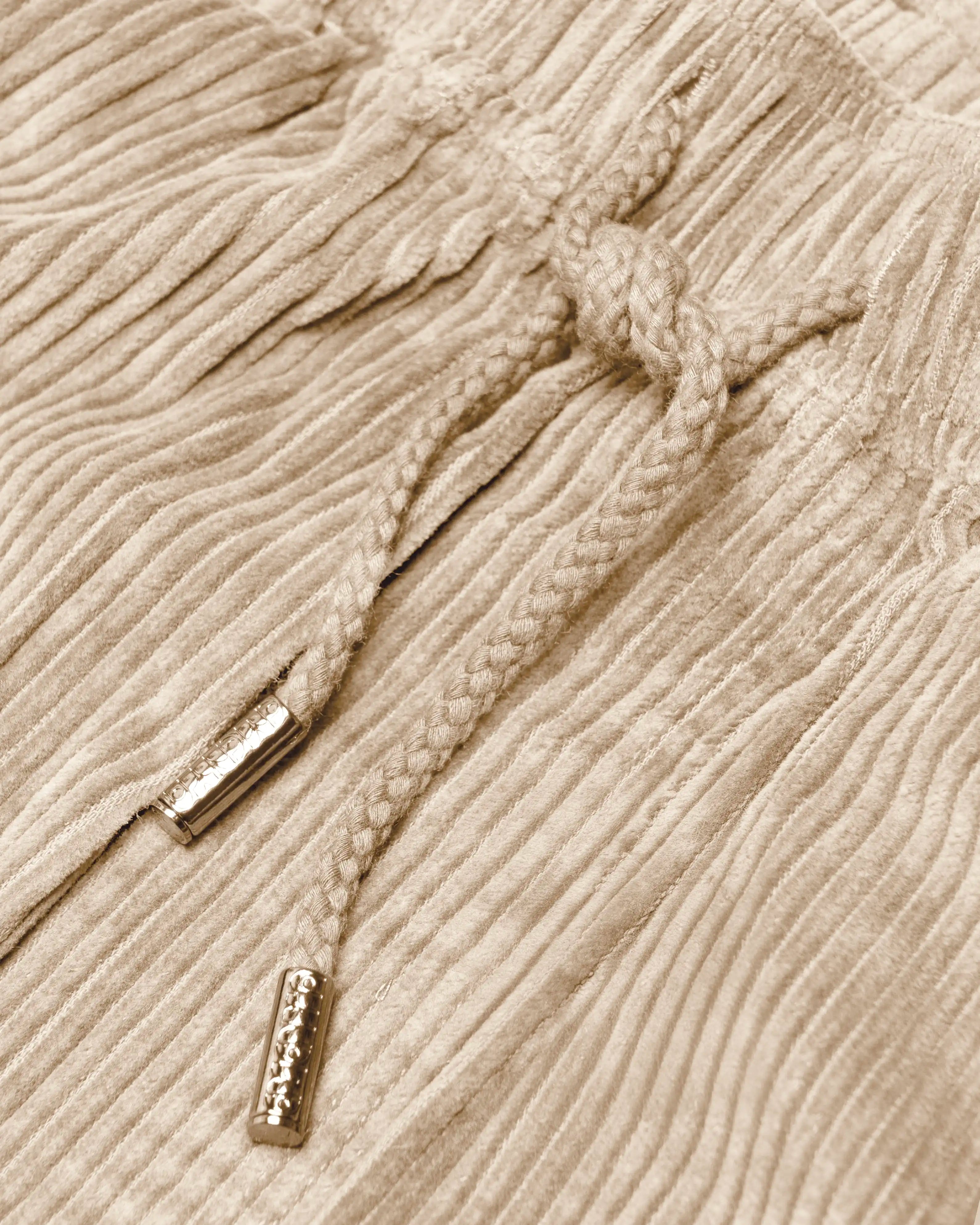 Magoado Shorts
