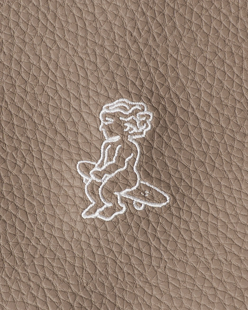 #color_taupe
