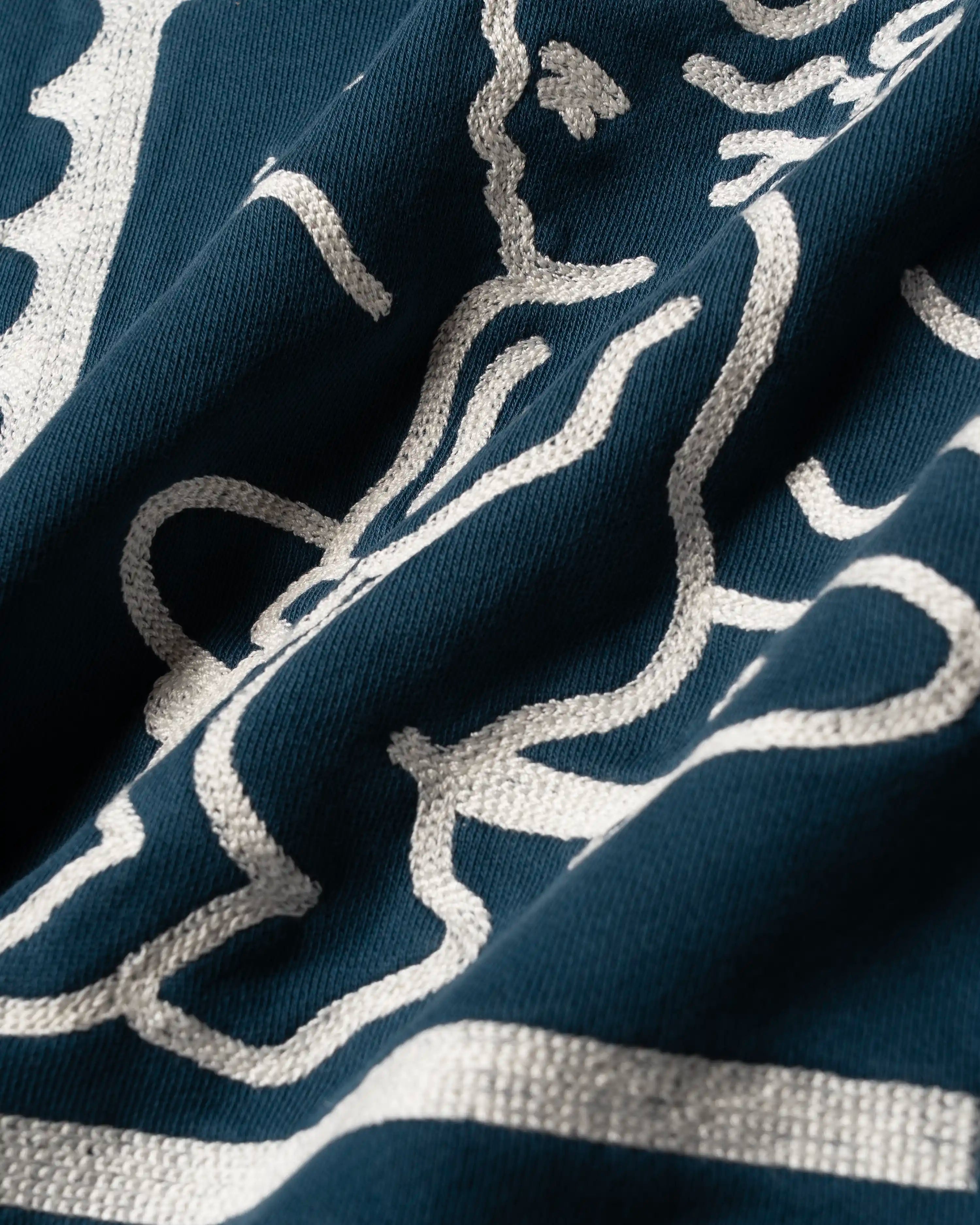 Ikon Stamp Spine Crewneck