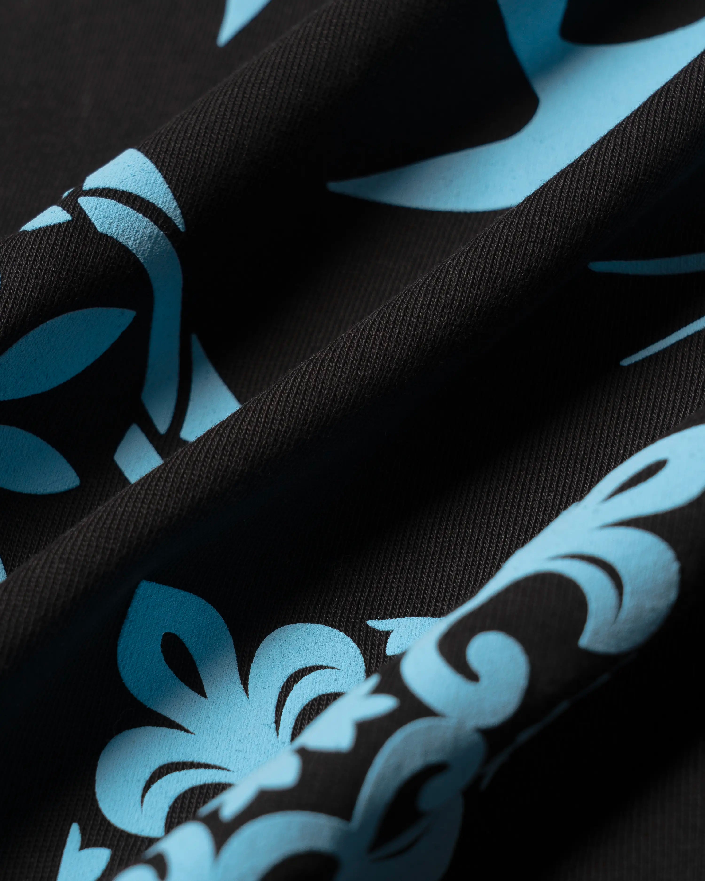 #color_black/sky blue