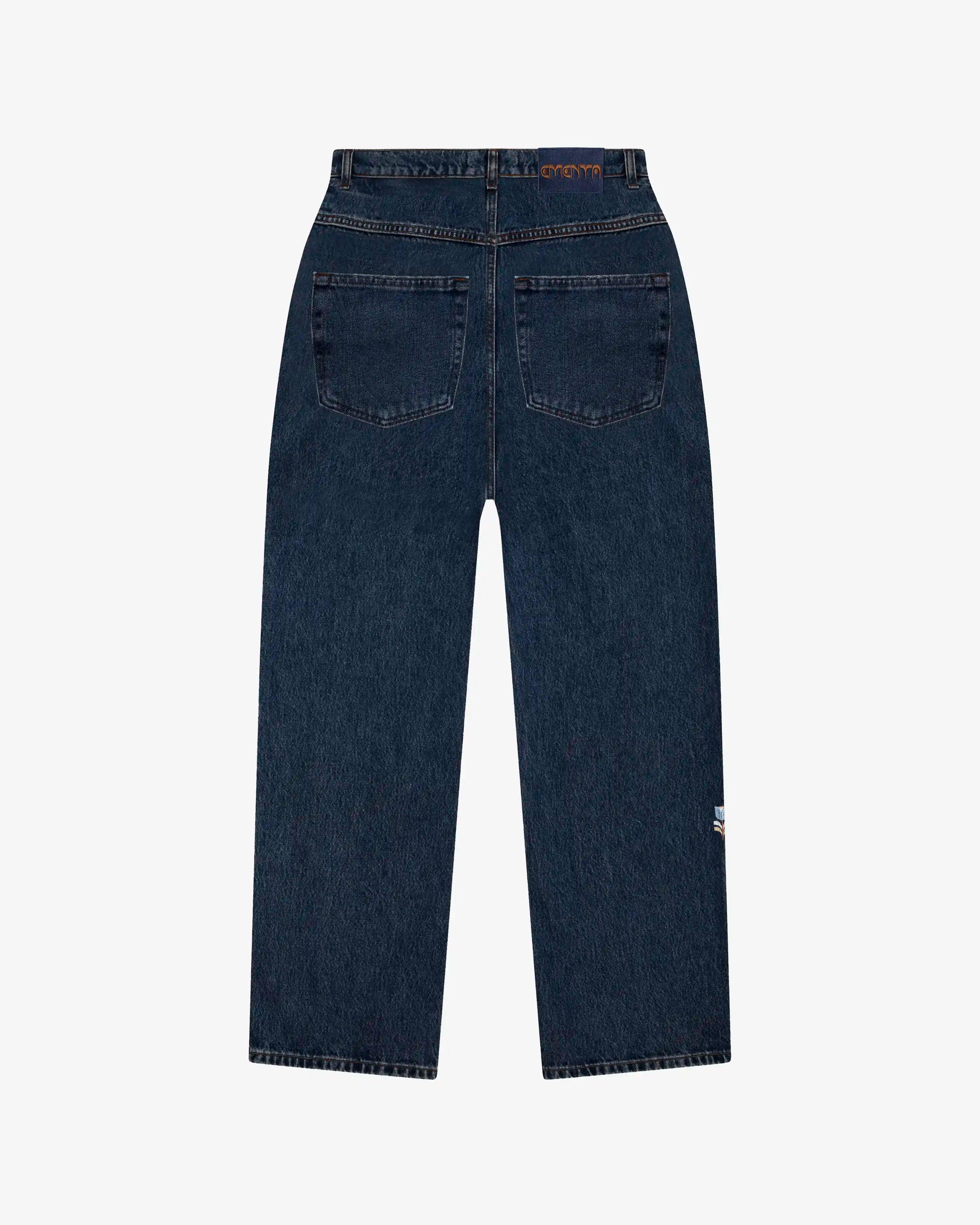 Denim jeans from the Flourish collection, designed for a comfortable, flattering fit while remaining versatile enough to suit anyone.
Raw cotton denim with a structured feel.
Loofa is our baggy fit for women, featuring a loose, wide cut with extra space through the hips and legs for a casual, oversized style that anyone can wear.
Five-pocket construction with contrast stitching, metal rivets and embroidered Tulipa details.
Raw blue denim finished with contrast stitching and matching embroidery.
Made in Port
