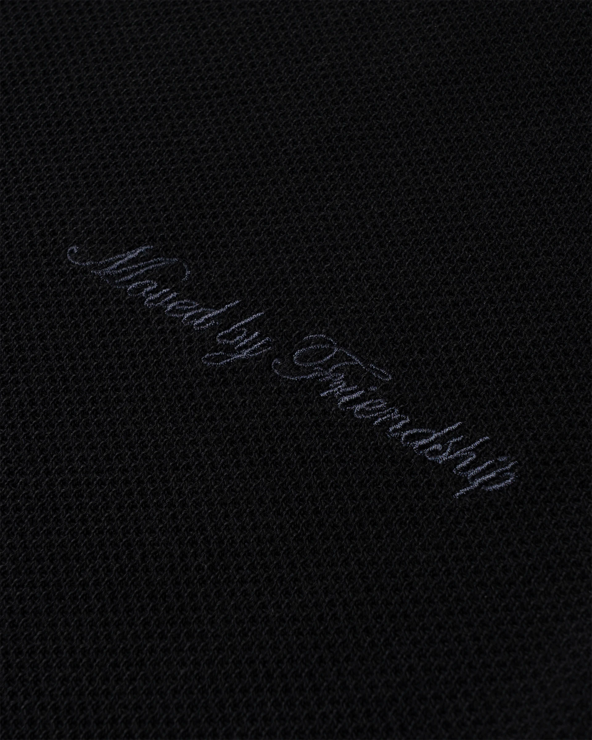 #color_black