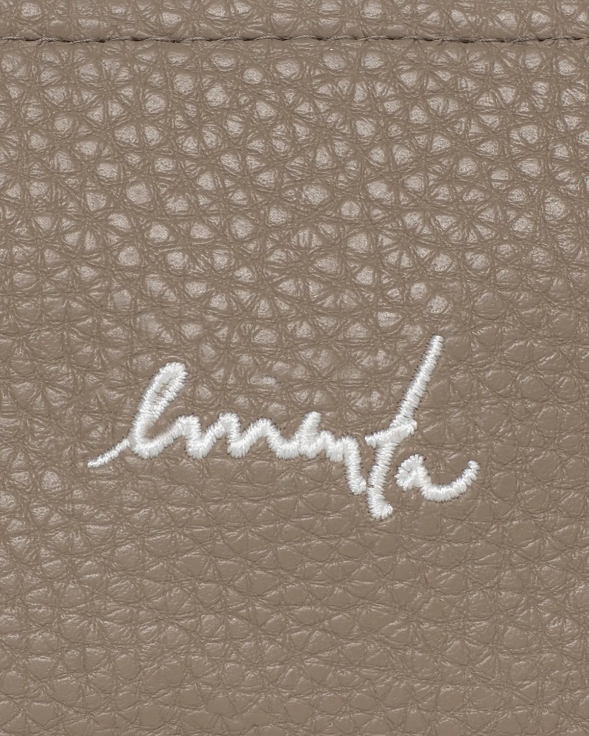 #color_taupe