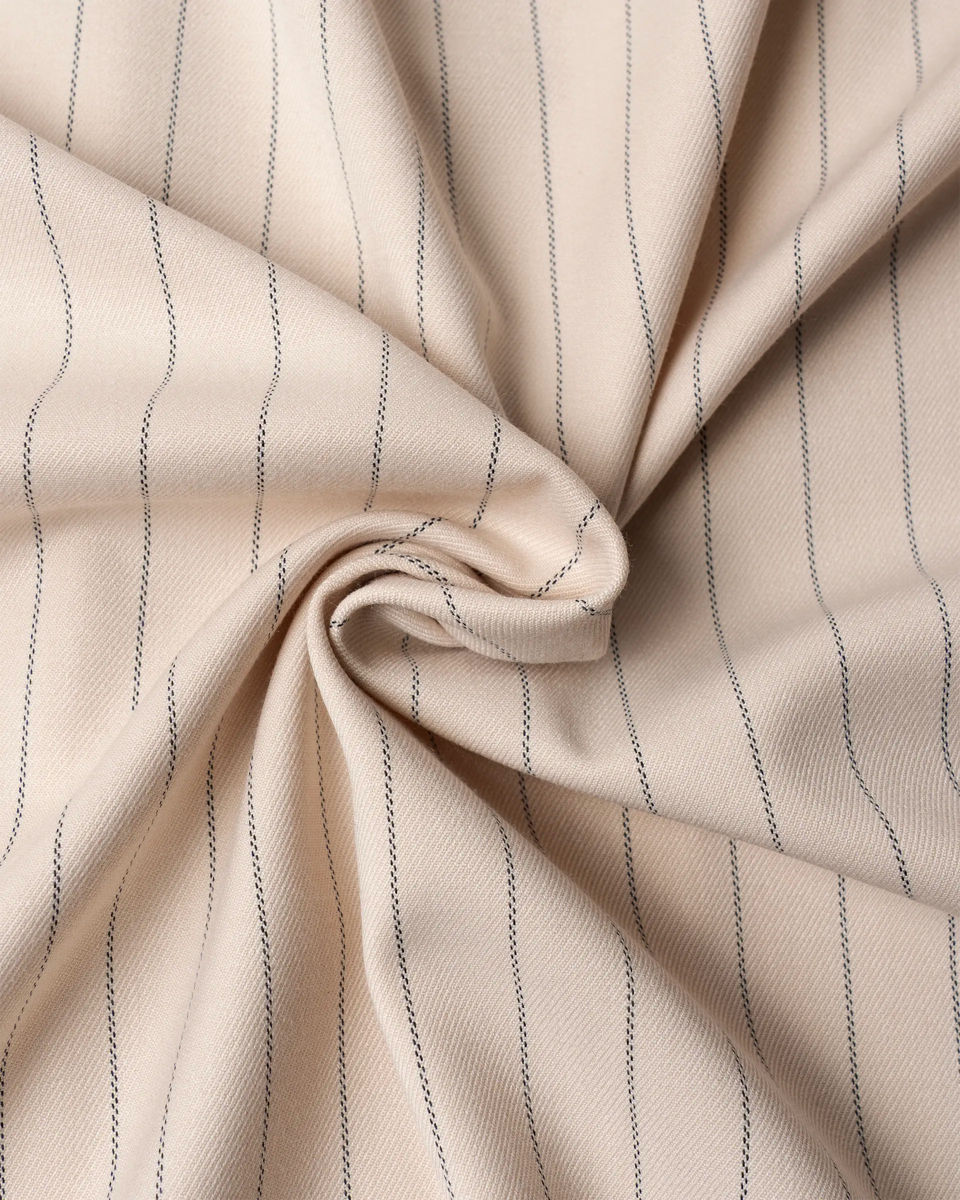 #color_off white stripe