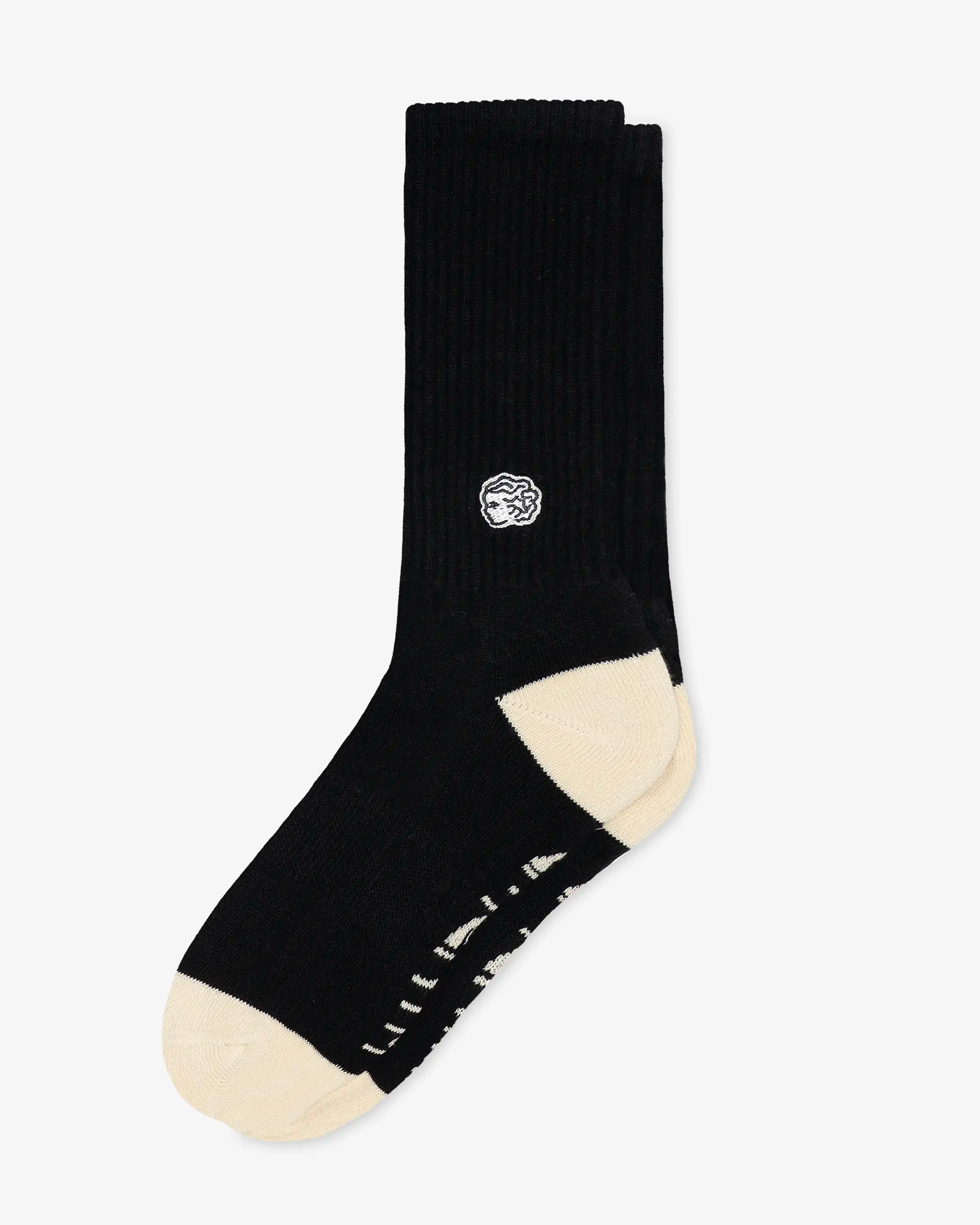 #color_black/off white