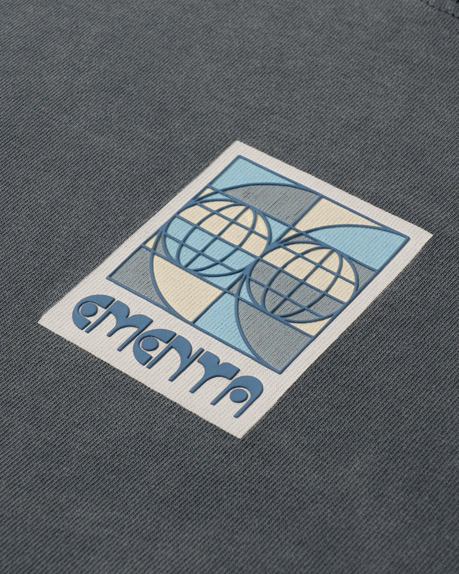 #color_grey washed