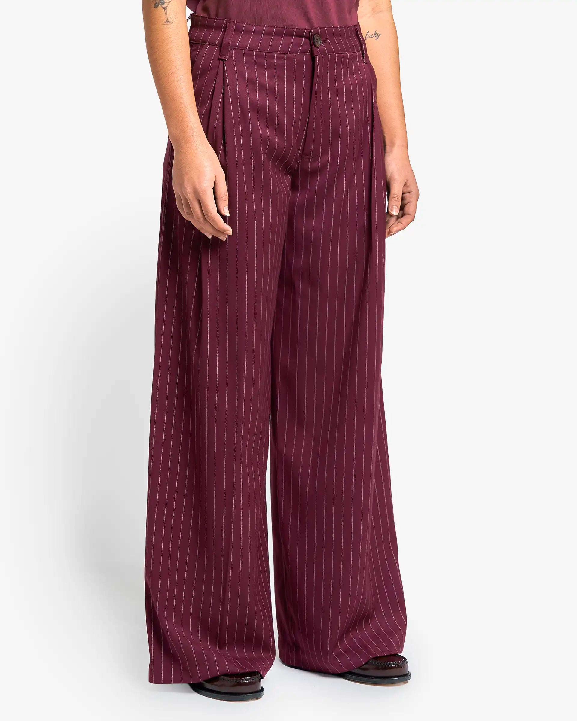 #color_bordeaux stripe
