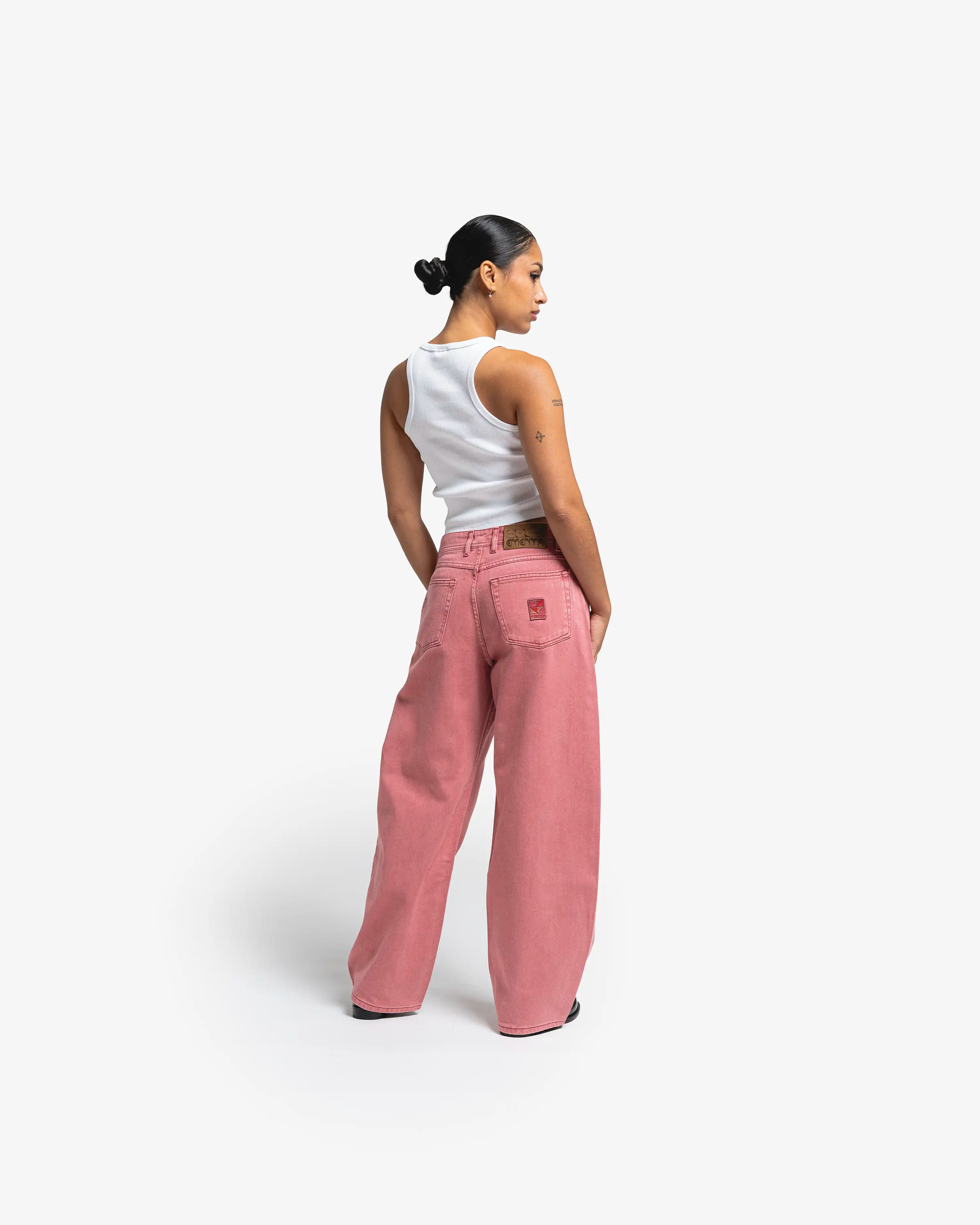 #color_pink washed