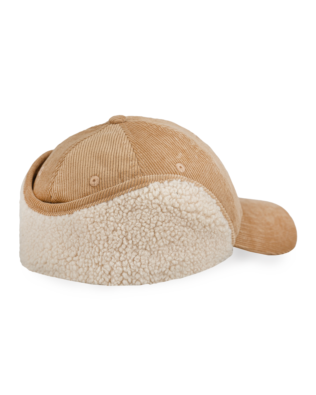 A six-panel cap crafted from corduroy on the outside and lined with soft sherpa on the inside, delivering exceptional warmth and comfort. It features the Dots Ementa logo on the front, with versatile ear flaps that can be worn up or down for adaptable protection against the cold. Designed for both style and function, this cap is a winter essential.