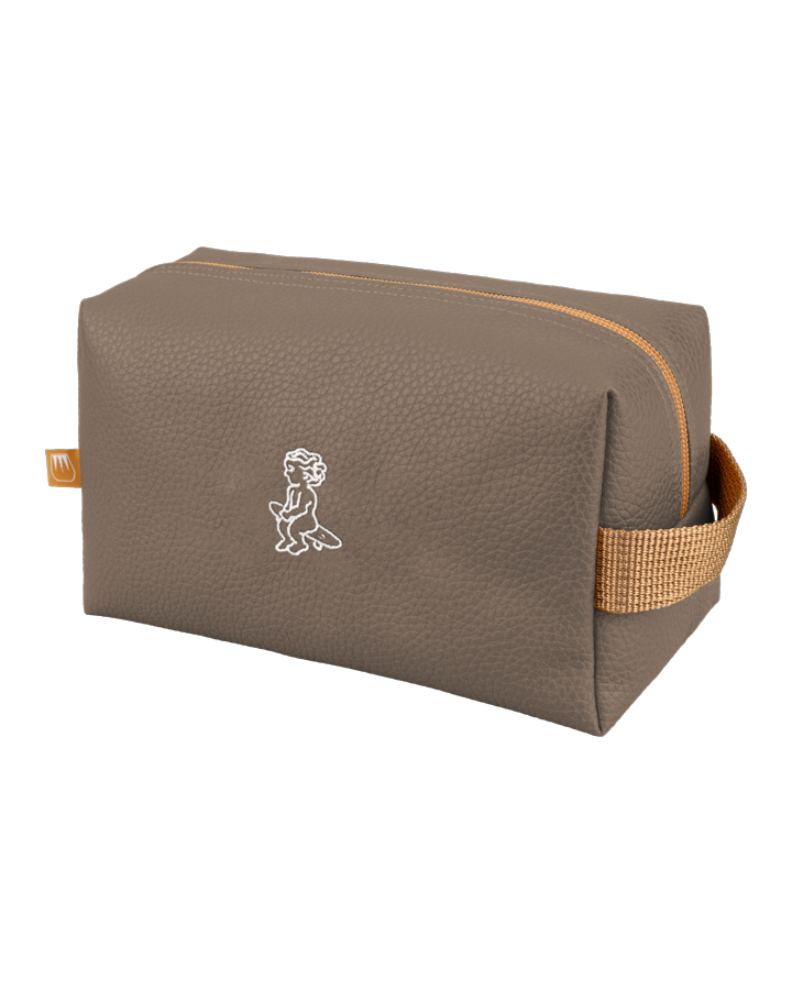 The Big Necessaire offers convenient packing for your trips or daily use.
Made from synthetic leather and treated with a liquid-resistant coating for added protection.