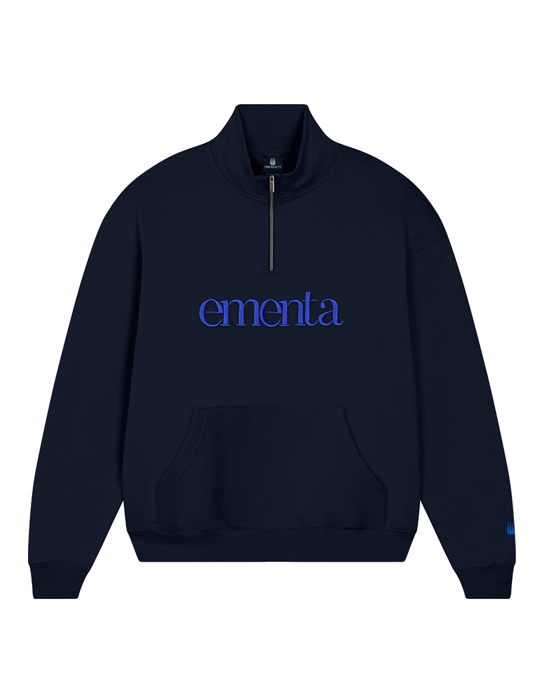 Half-zip dark blue sweatshirt crafted from soft cotton fabric with carefully selected grammage, ensuring a comfortable and well-structured fit. A perfect blend of minimalism and thoughtful details.