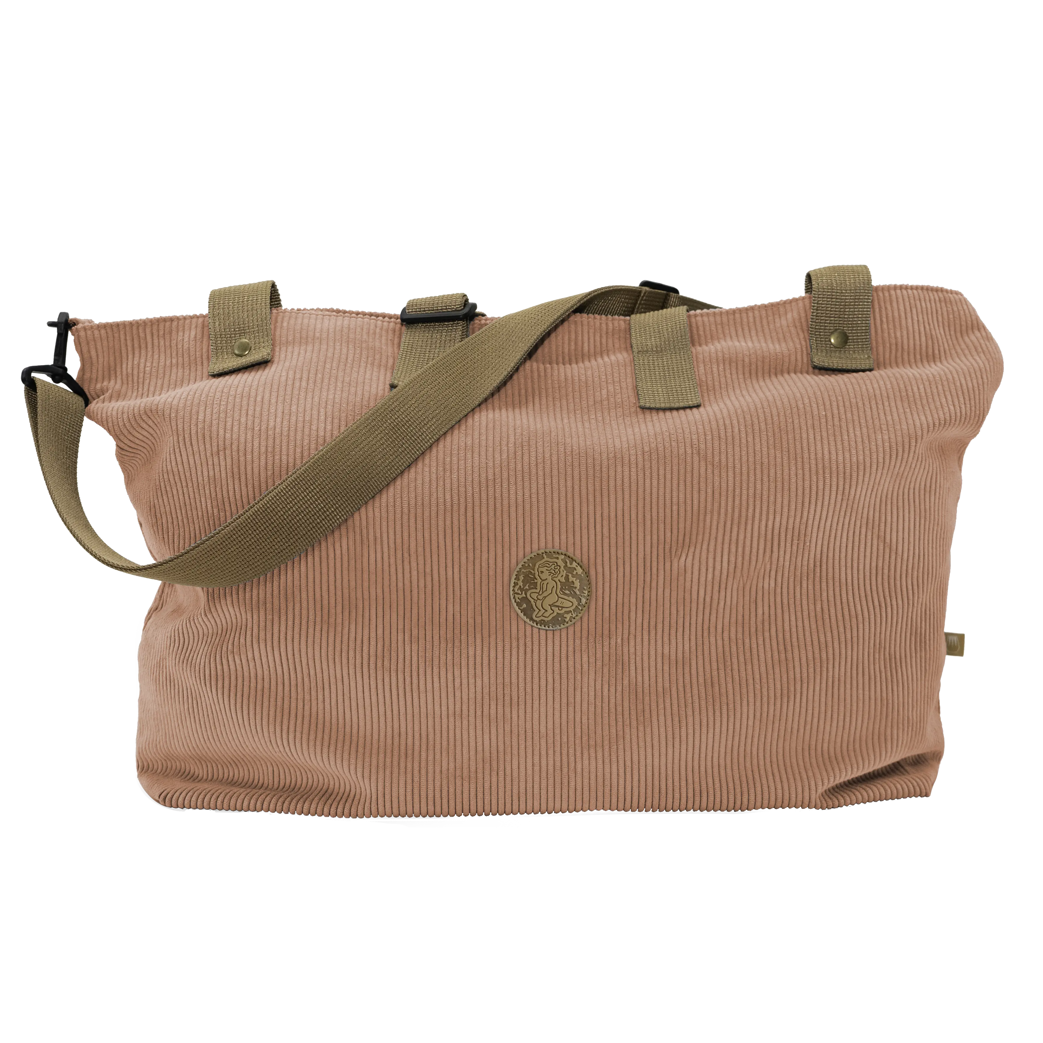 Built for both short trips and daily use, this 40L bag is crafted from durable, water-repellent corduroy to handle whatever the day brings. Measuring 62 x 40 cm, it offers plenty of space while staying within airline cabin limits, making it the perfect carry-on. Adjustable straps ensure a comfortable fit, and a small inner pocket keeps essentials within reach. Handmade in Portugal.