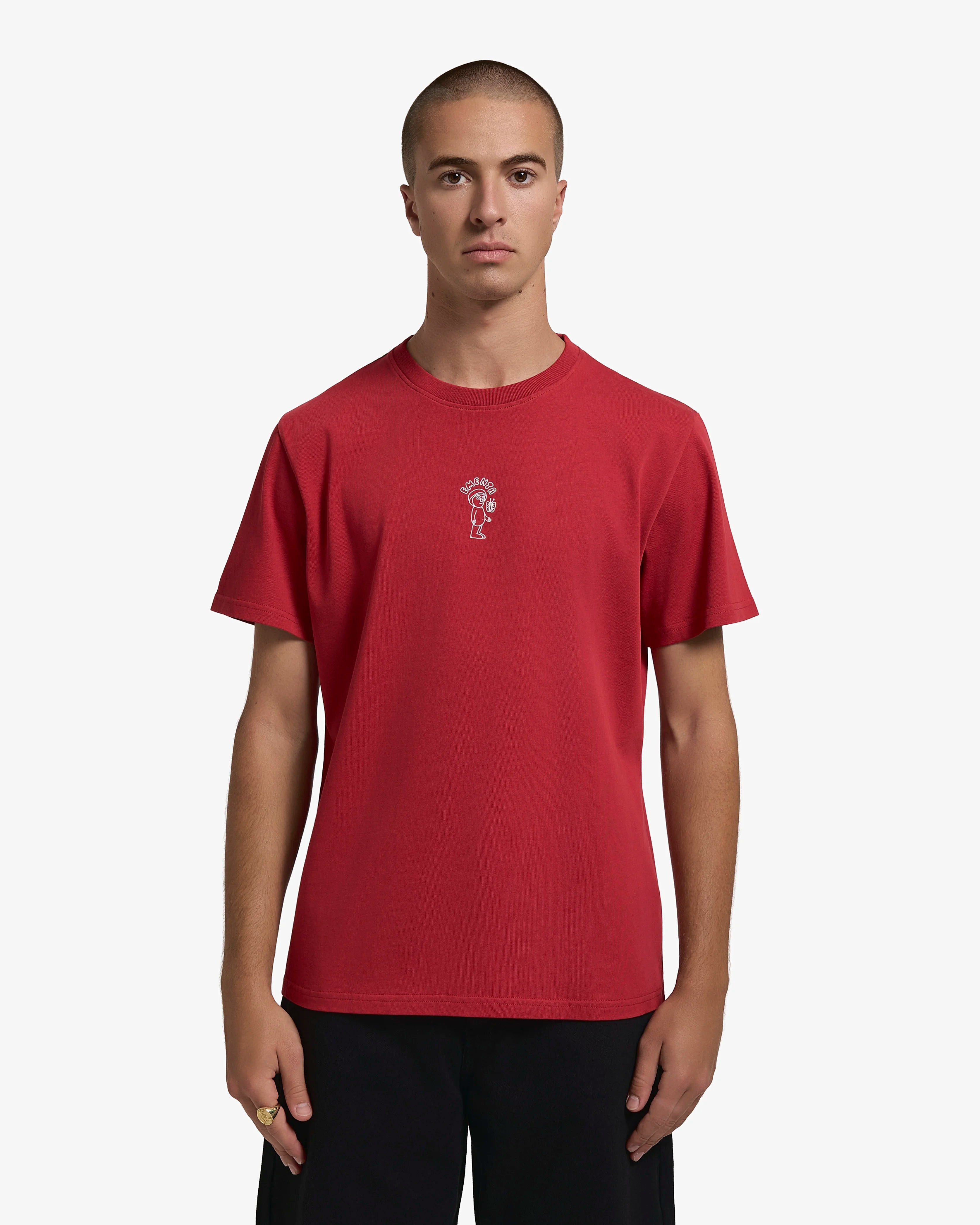 100% Cotton for a soft and comfortable fit
Regular fit for everyday wear
Fabric Weight: 240gsm for durability
Featuring artwork from our latest Artist Collaboration
Made in Portugal with attention to detail