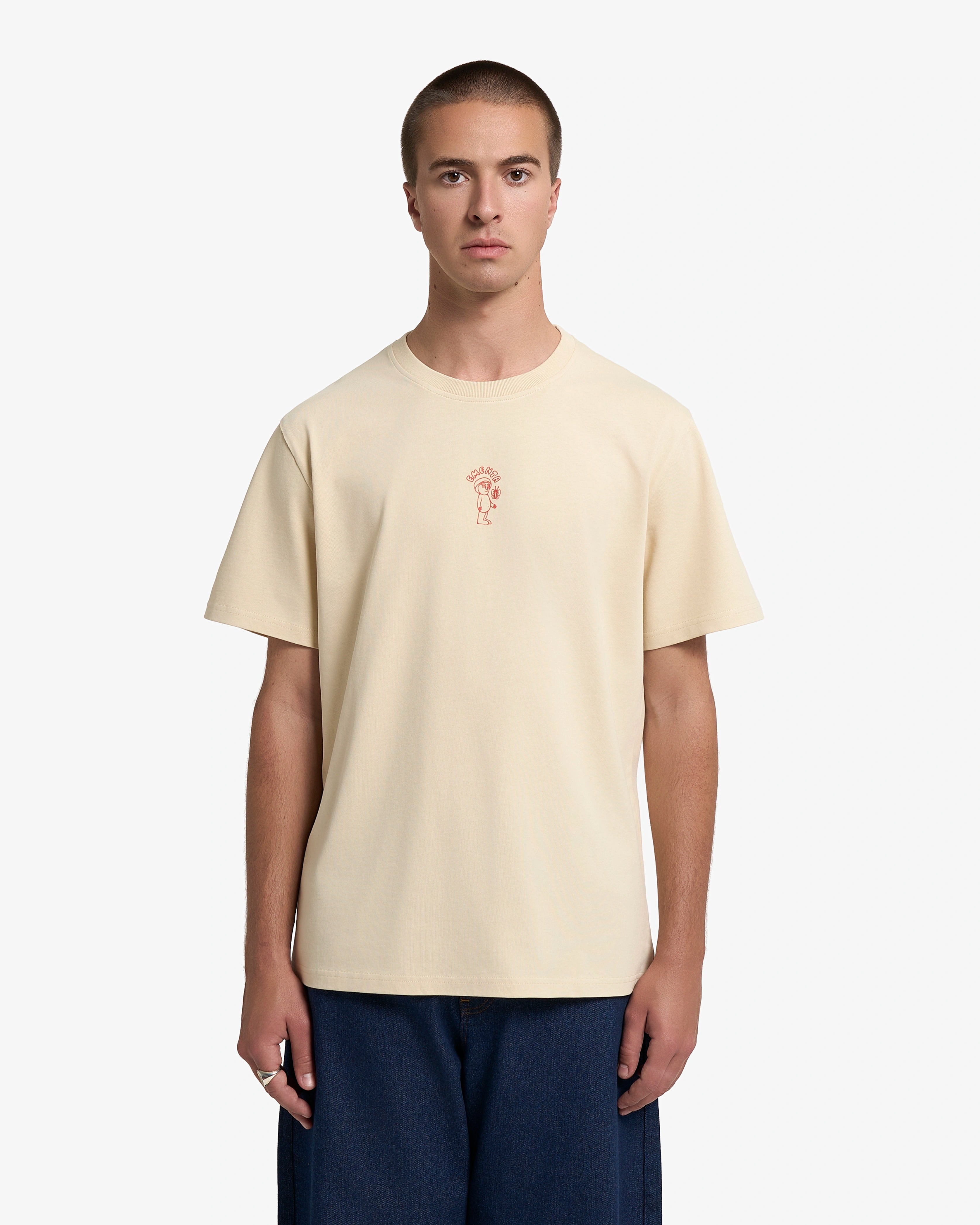 100% Cotton for a soft and comfortable fit
Regular fit for everyday wear
Fabric Weight: 240gsm for durability
Featuring artwork from our latest Artist Collaboration
Made in Portugal with attention to detail