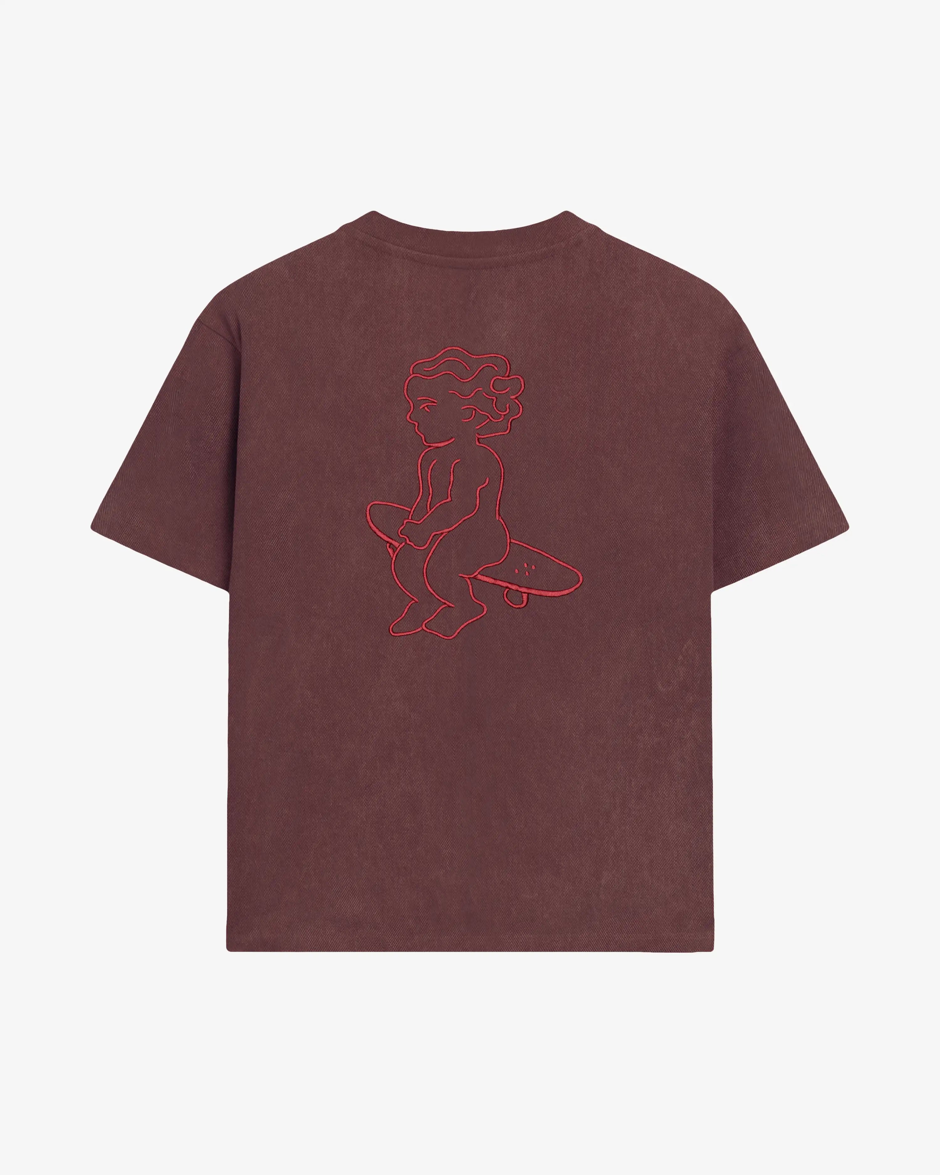 100% cotton fabric with a washed finish and soft hand feel
Regular unisex fit
Ikon embroidery applied on front and back
Burgundy washed colour with subtle fading variations
Machine wash cold. Do not tumble dry.
Made in Portugal