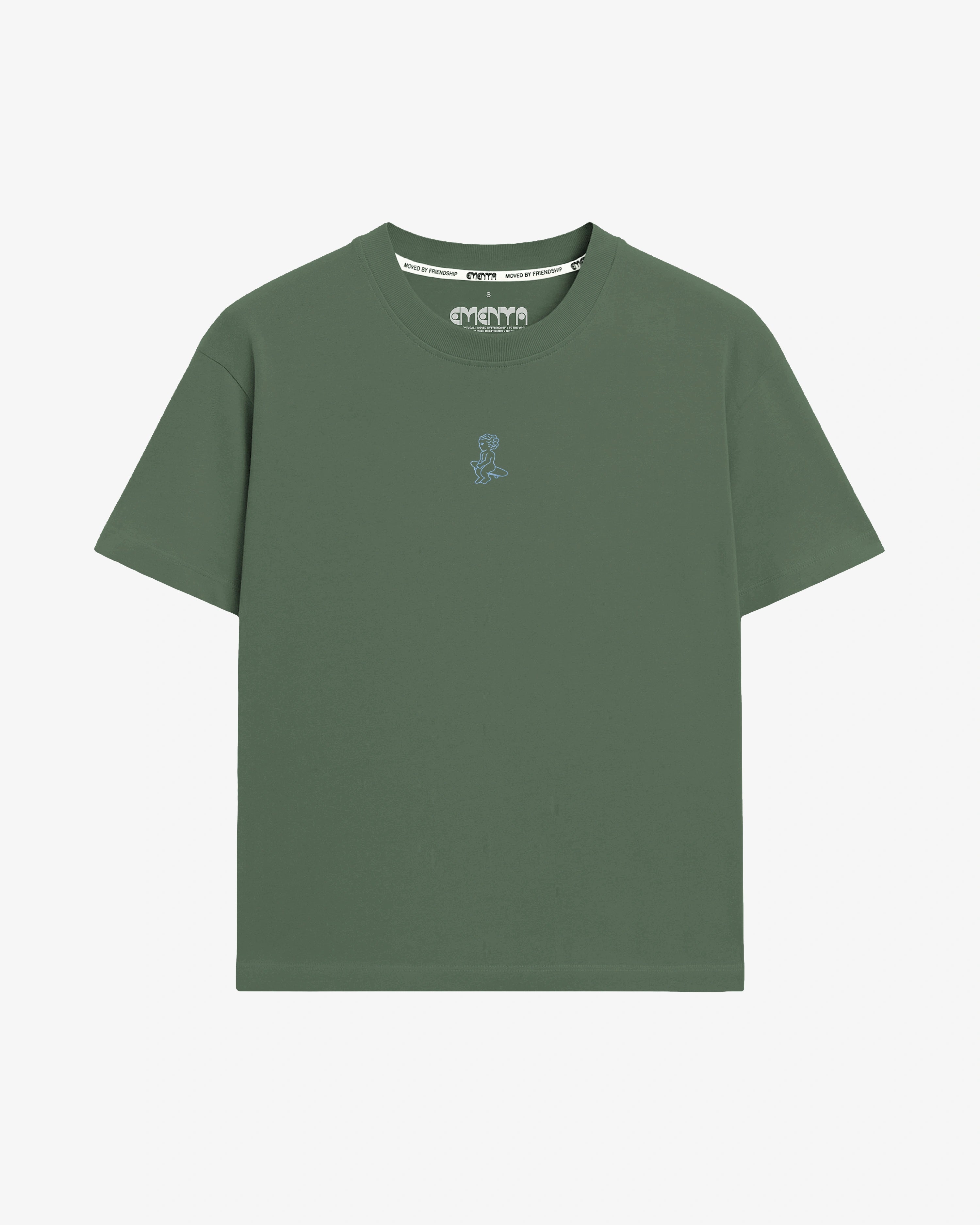 100% cotton with a soft, medium-weight feel (240 gsm)
Regular fit for everyday ease
Classic cut with short sleeves
Small white Ikon logo embroidered on the chest
Crafted to retain shape wash after wash
Made in Portugal with quality attention