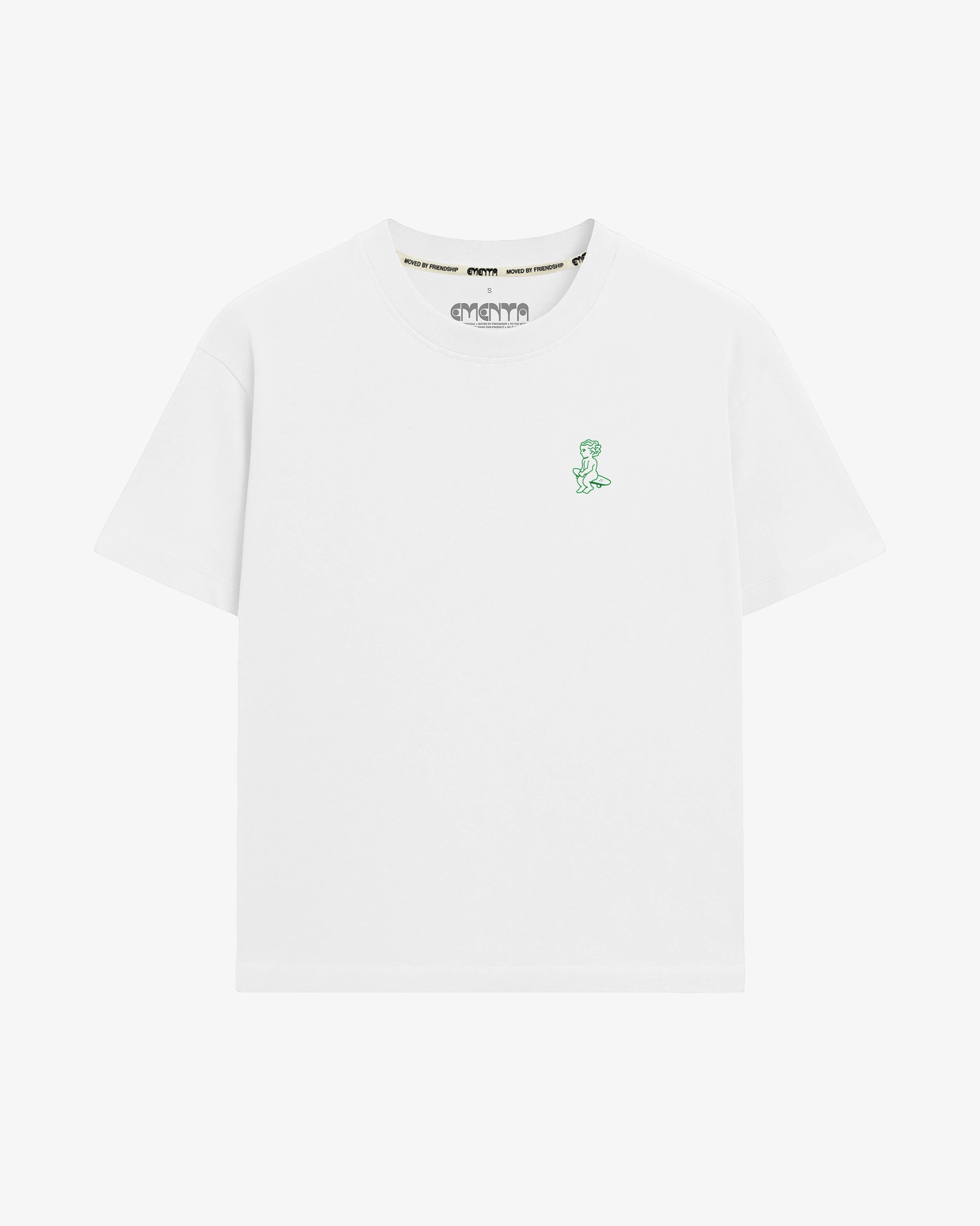 100% cotton with a soft, medium-weight feel
Regular fit for everyday ease
Classic cut with short sleeves
Small green Ikon logo embroidered on the chest
Crafted to retain shape wash after wash
Made in Portugal with quality attention