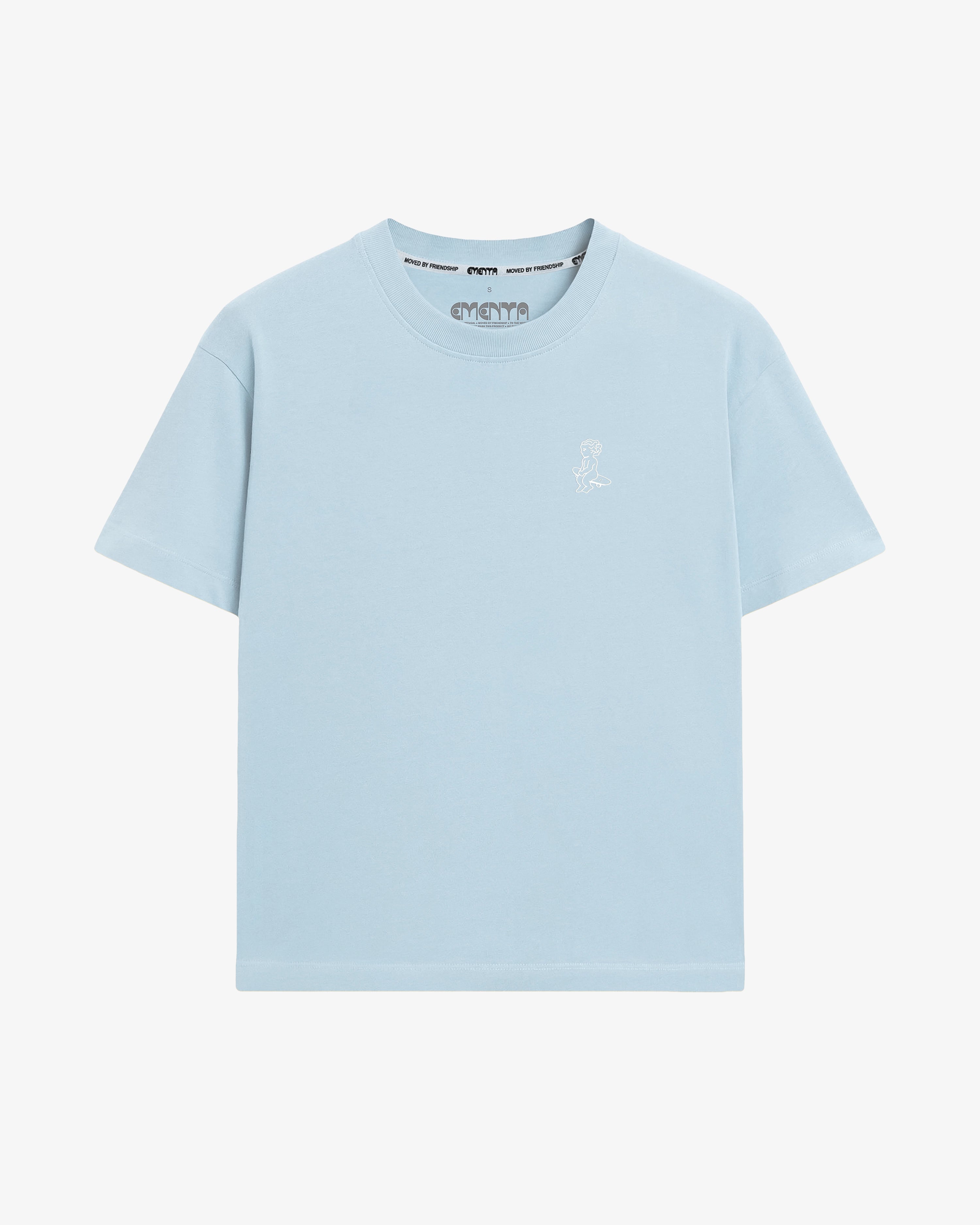 100% cotton with a soft, medium-weight feel
Regular fit for everyday ease
Classic cut with short sleeves
Small white Ikon logo embroidered on the chest
Crafted to retain shape wash after wash
Made in Portugal with quality attention