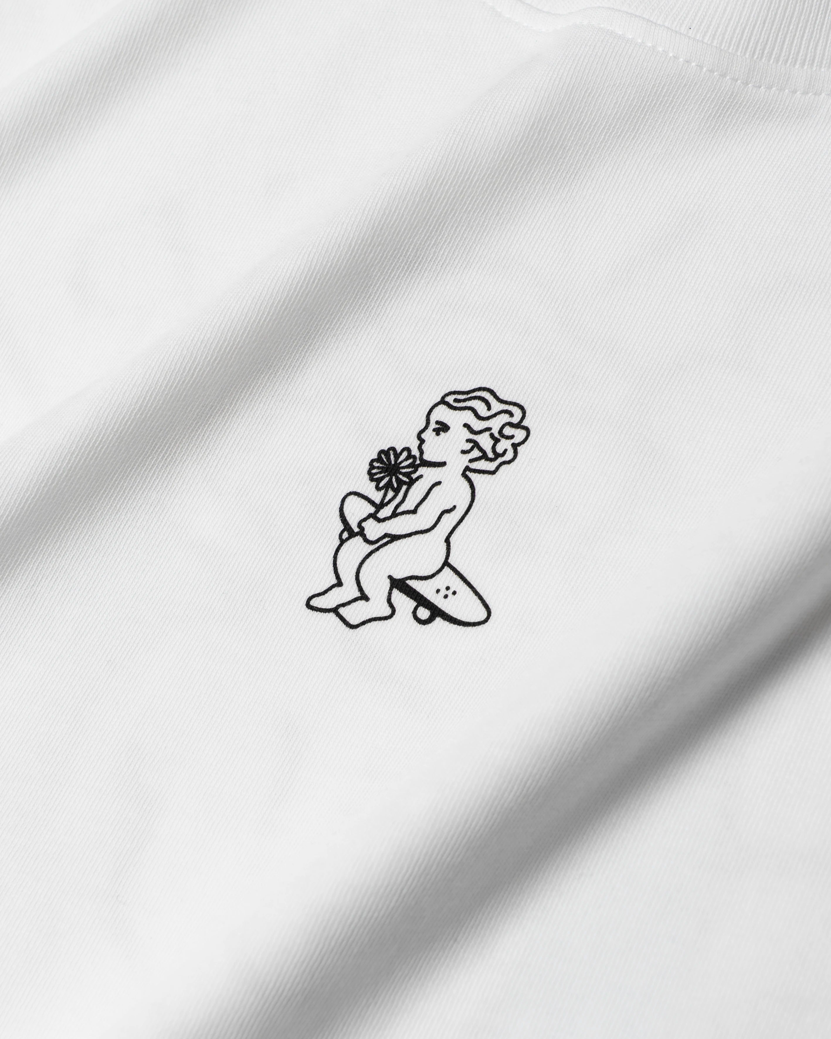 100% Cotton
Regular fit
Built for durability
Ikon Flower design print
'Moved By Friendship' motto on the back
Heavyweight 240gsm fabric
Unisex
Made in Portugal