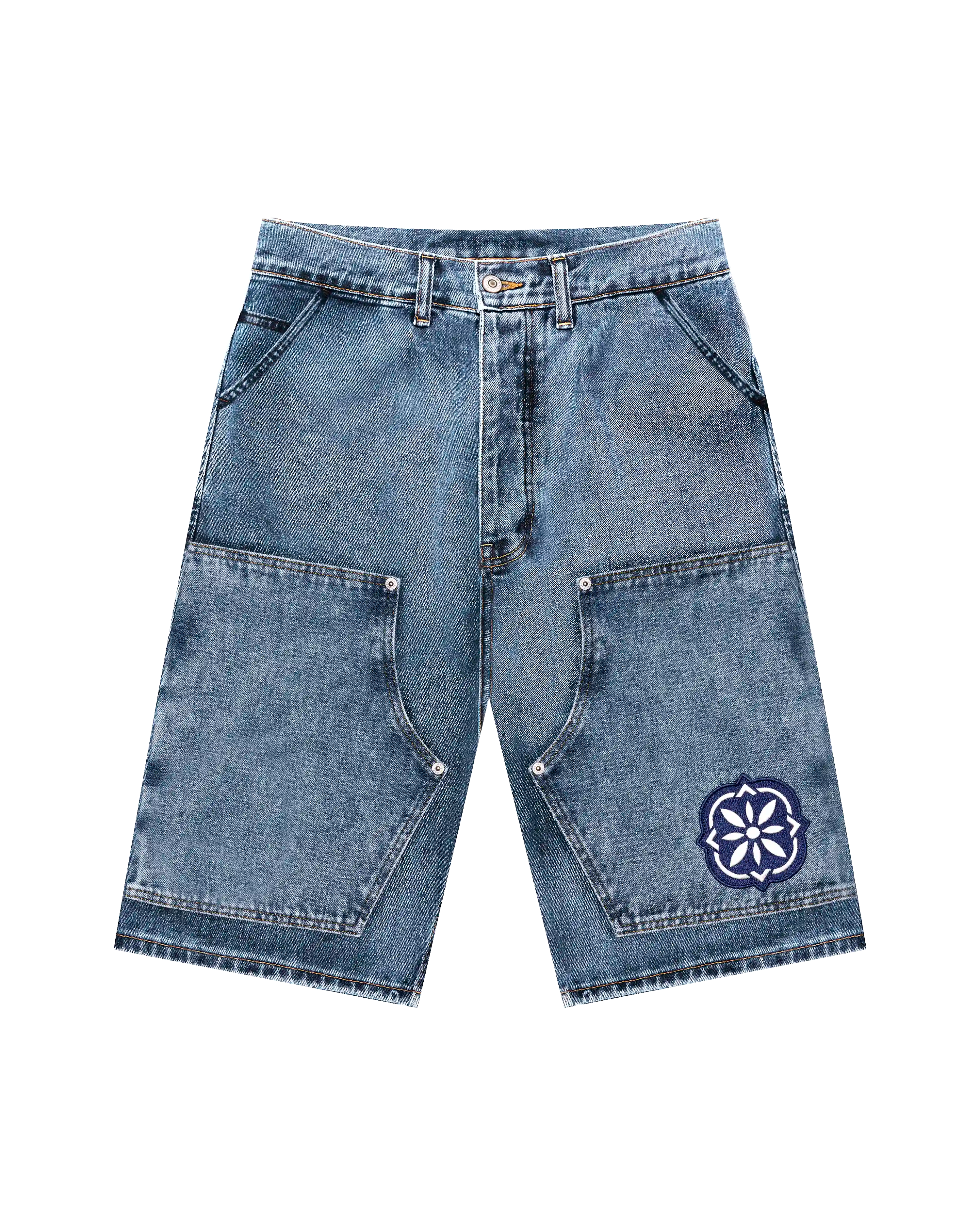 100% Cotton denim
Blue fade out wash
Embroidered Lisbon's tiles and swallows on back pocket and front leg
2 angled front pockets with classic coin pocket
2 back patch pockets featuring decorative embroidery
2 side utility pockets with reinforced panel construction
Relaxed, knee-length fit with wide leg opening
Branded EMENTA patch on rear waistband
Made in Portugal