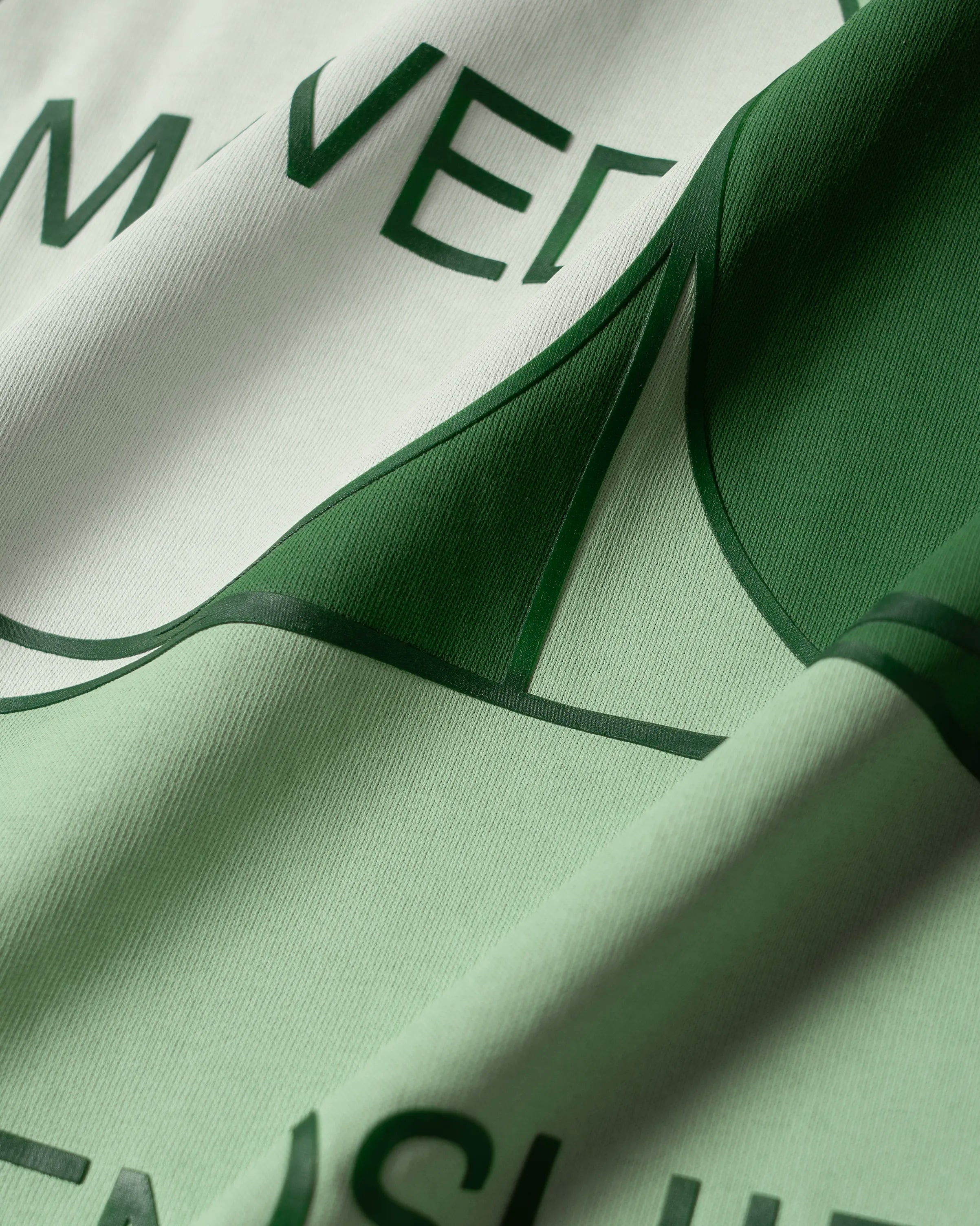 100% Cotton (220gsm)
Heavyweight cotton fabric with soft hand-feel
Boxy, relaxed fit with dropped shoulders
Ribbed crewneck collar
Screen-printed graphic on front and back
Artwork celebrates friendship and unity
"EMENTA© Moved By Friendship" motto on the back
Double-stitched hems for durability
Made in Portugal