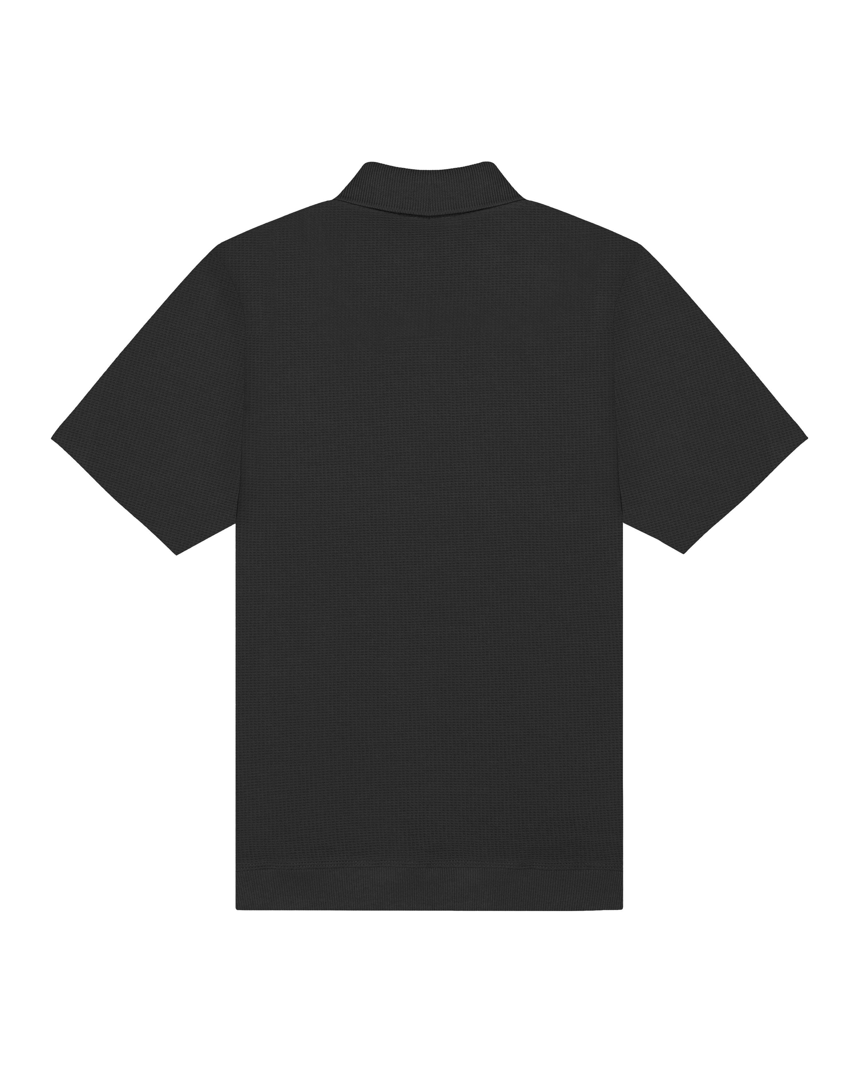 Ementa Polo Shirt
Waffle knit texture for enhanced breathability and structure
Ikon logo patch on the chest
Button-up front with four tonal buttons
Ribbed collar and sleeves
100% cotton
Regular fit
Unisex
Made in Portugal