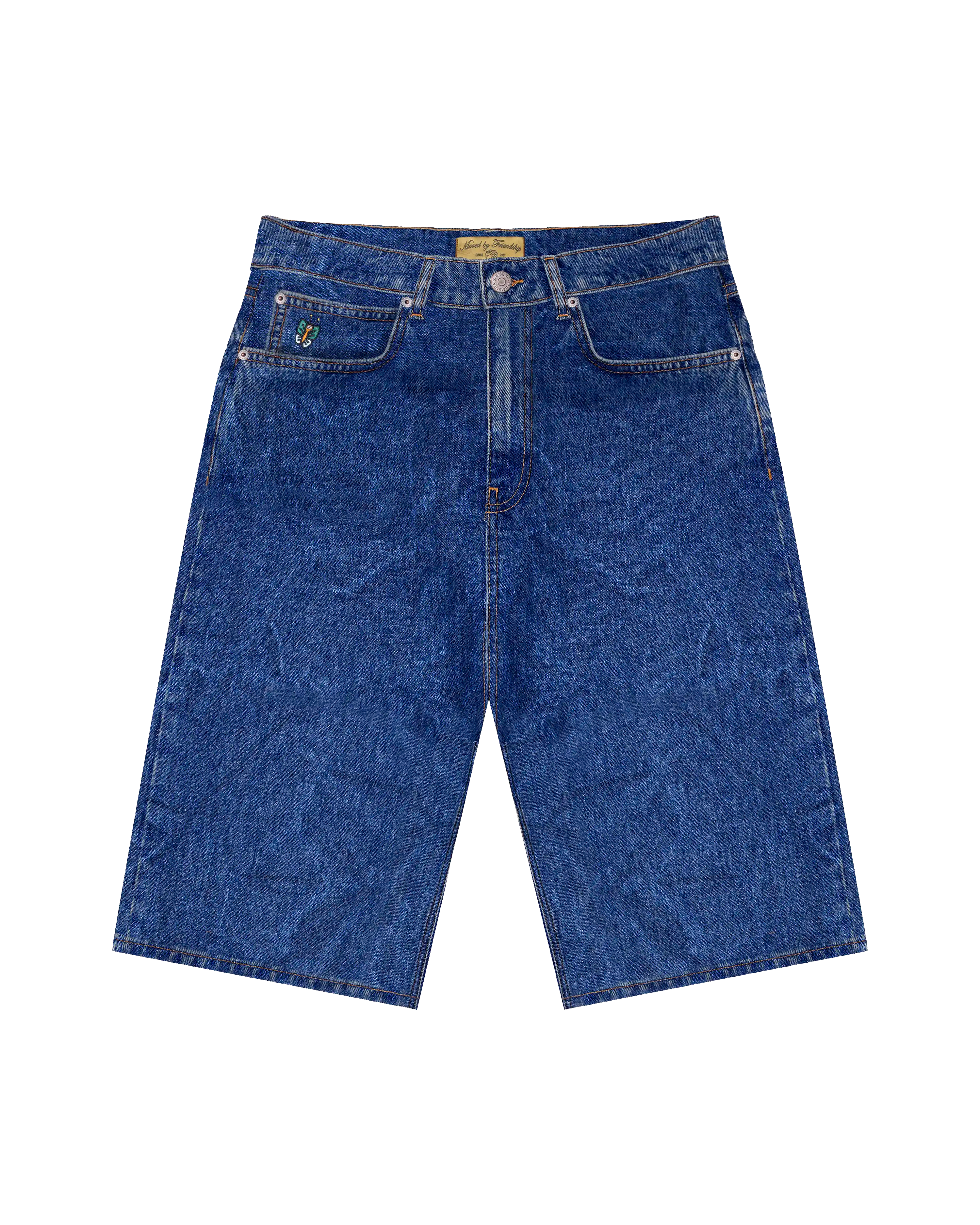 Artist Edition
Baggy fit shorts with a mid-rise
100% cotton denim with a washed finish
Bebucho design embroidered on the back pocket
Butterfly detail embroidered on the front coin pocket
Five-pocket design with zip fly and button closure
Leather patch at the waistband
Made in Portugal