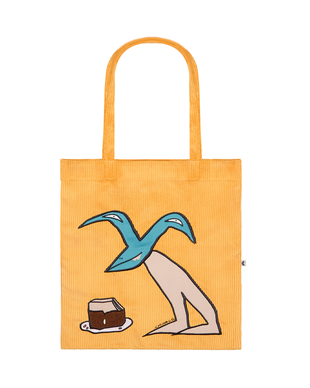 Ementa x Chinelo artist collaboration
Limited edition
Durable corduroy with liquid-repellent coating
Interior pocket
Support for keys
Features the 'Cake' design by the artist
Yellow color
45 x 42 cm
Handmade in Portugal