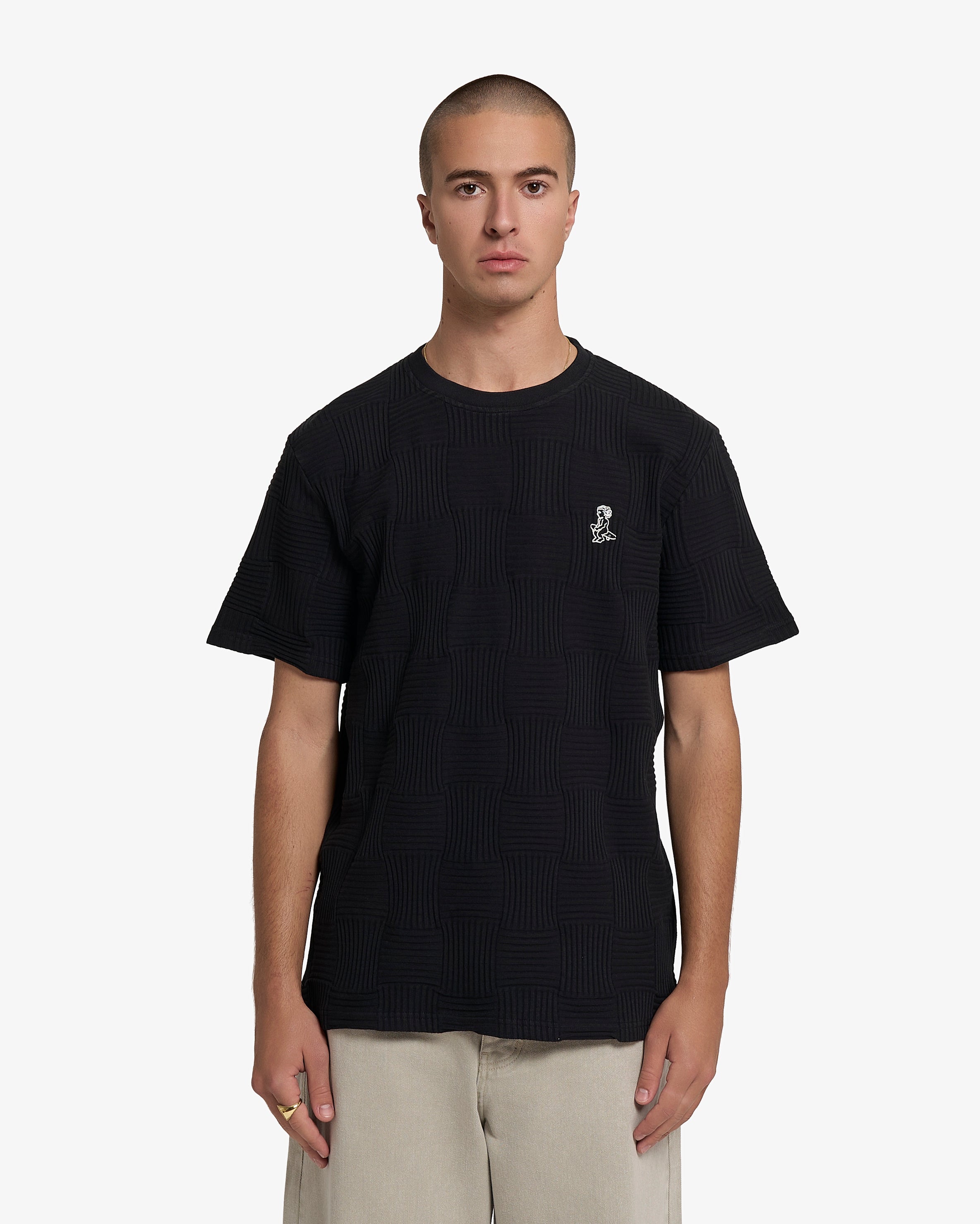 100% cotton blend with a soft, flexible, and stretchy feel
Subtle textured pattern woven into the fabric
Relaxed fit, sitting between regular and oversized
Classic short-sleeve silhouette for everyday wear
Ikon logo embroidered on the chest
Comfortable shape with natural ease of movement
Made in Portugal with attention to quality and craftsmanship