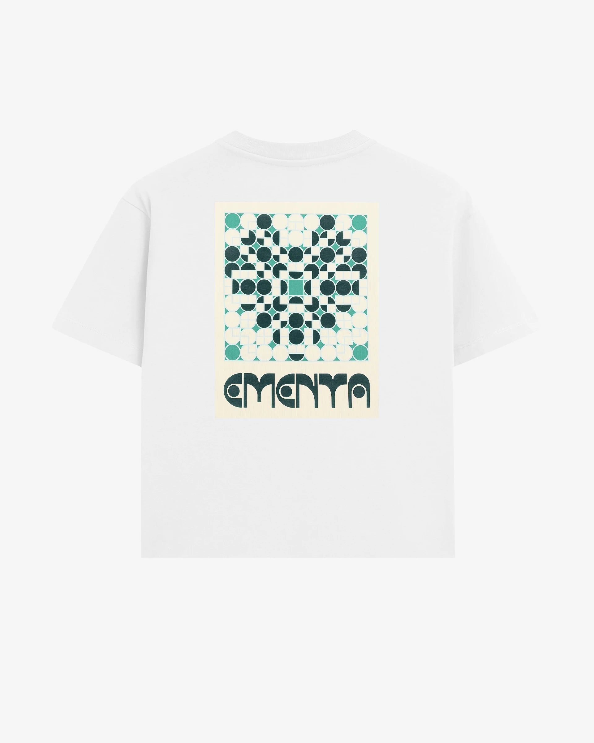 Short sleeve t-shirt featuring a graphic-led design
Cotton t-shirt with a dense, structured feel
Boxy fit with a wider, slightly cropped silhouette
“Vitral” graphic print developed by the in-house artist team, applied on front and back
White base with contrast graphic composition
Machine wash cold. Do not tumble dry
Made in Portugal