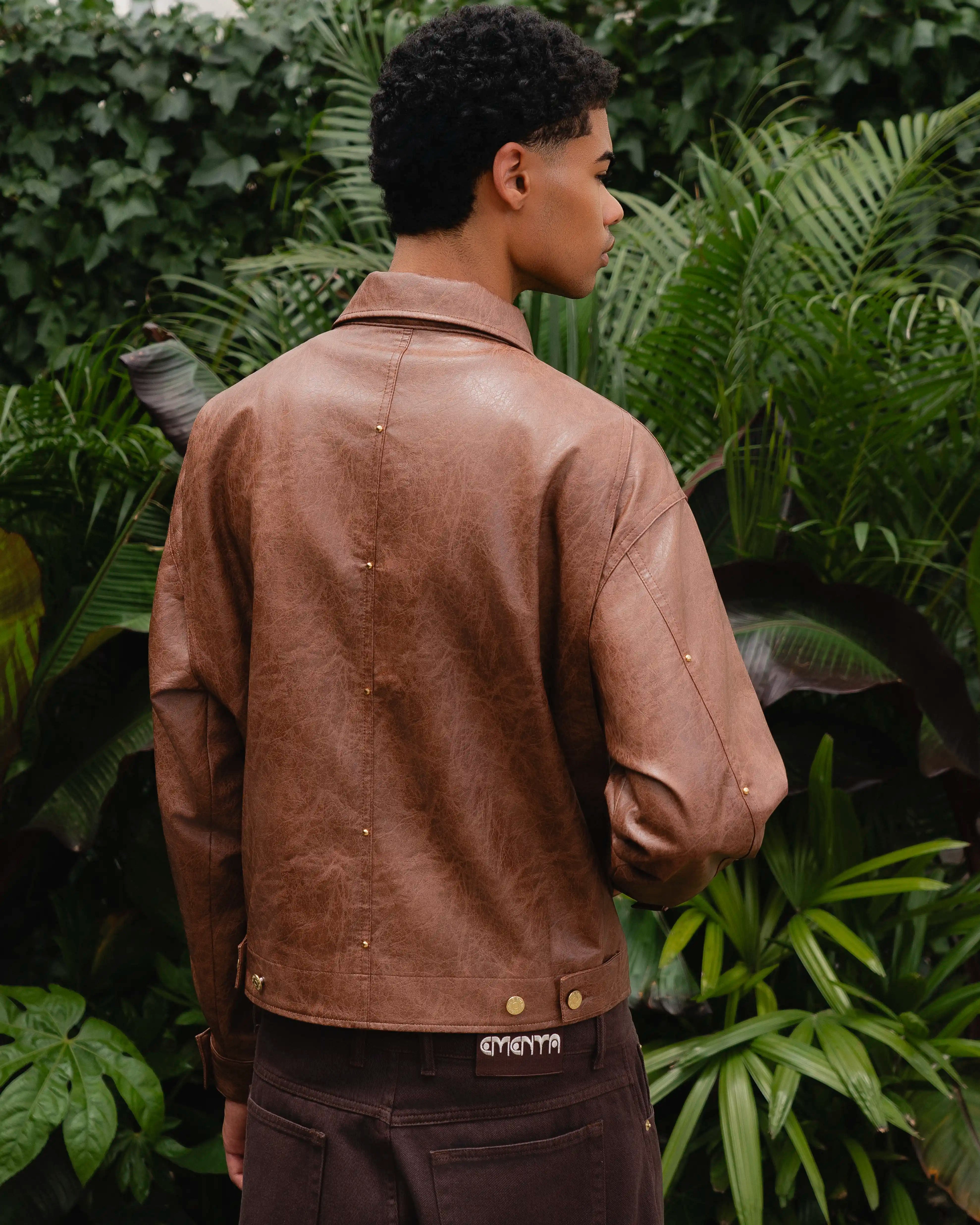 #color_brown