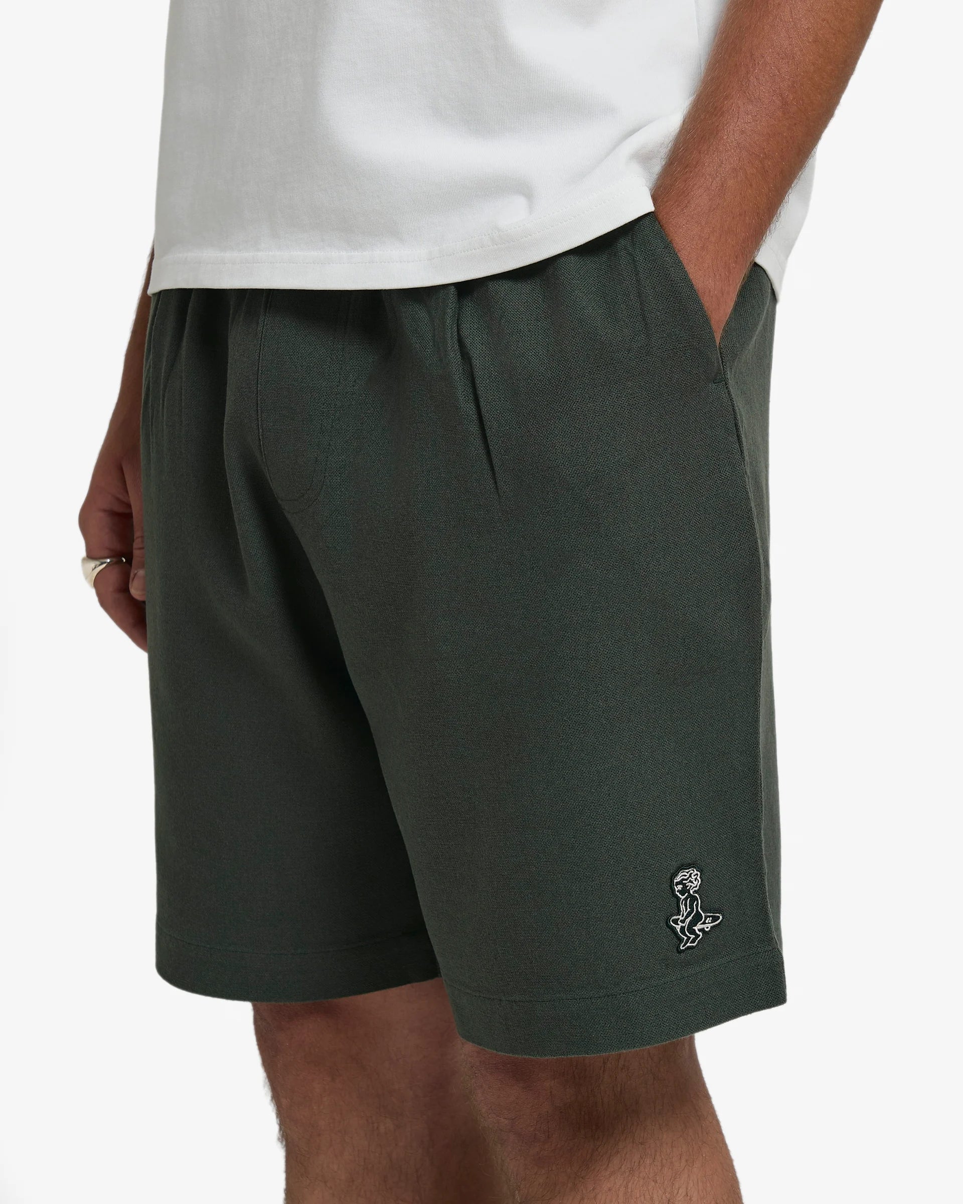 Magoado Salu Shorts