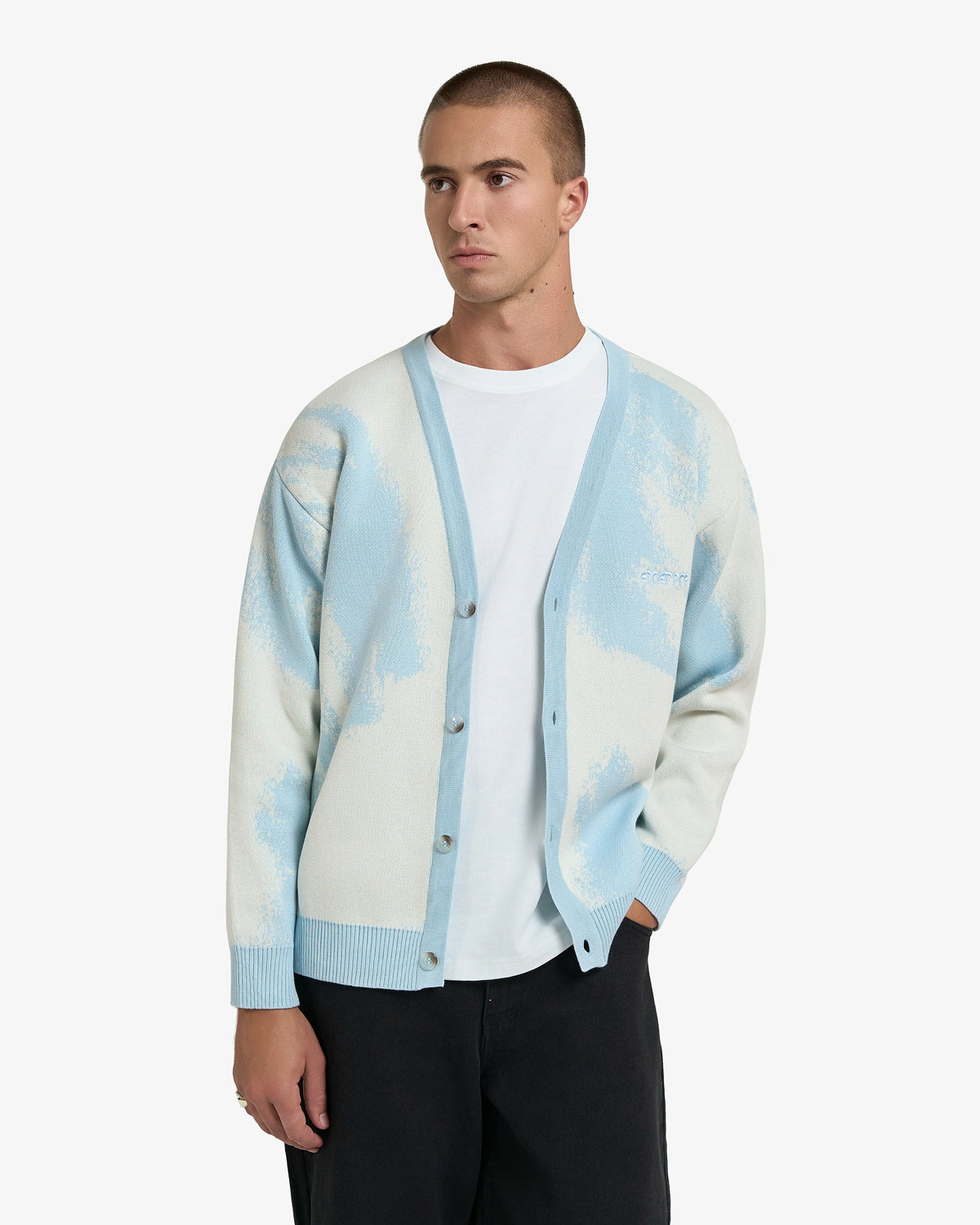 #color_sky blue/Off White