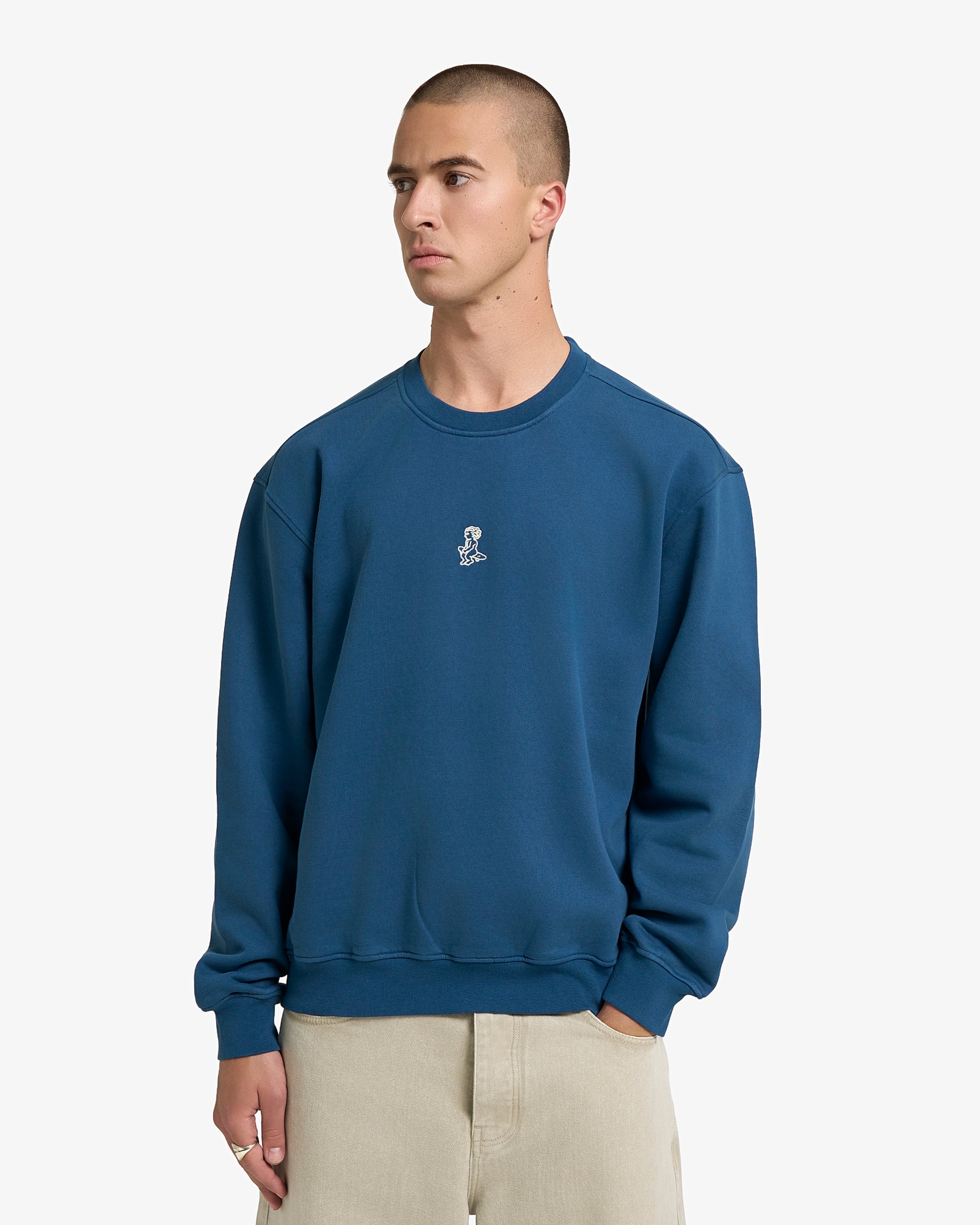 #color_navy/off white