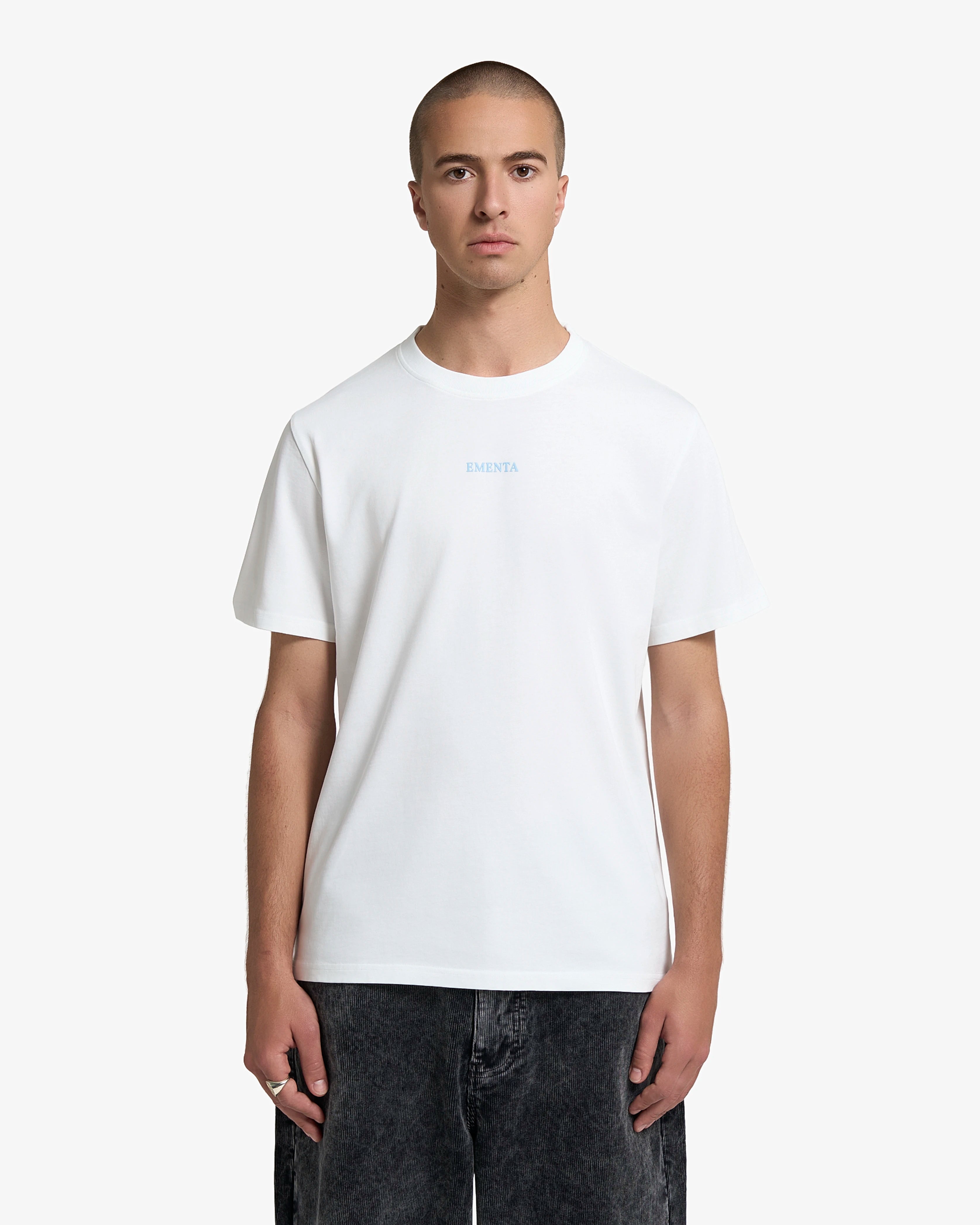 #color_white