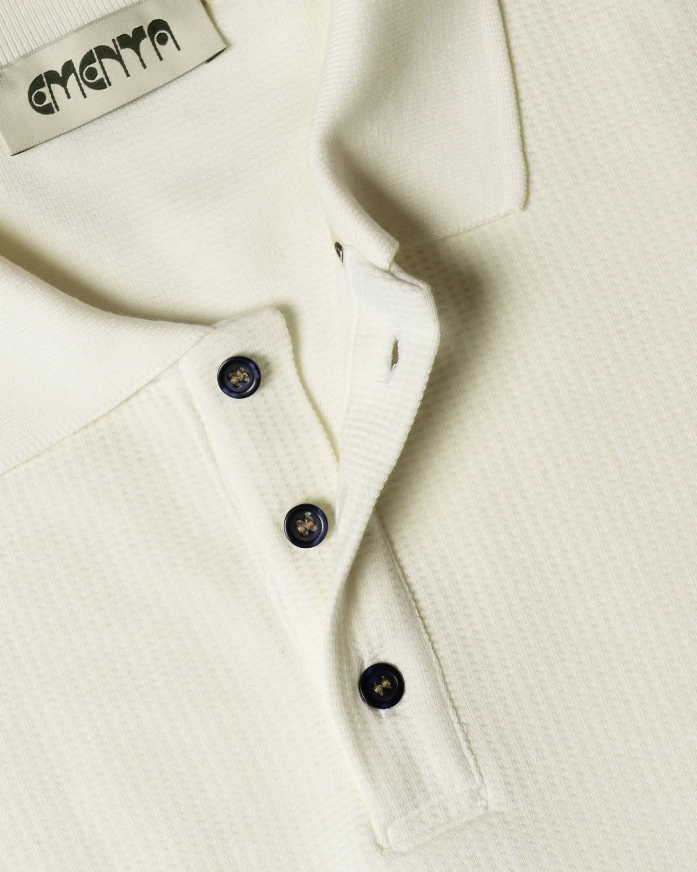 #color_off white