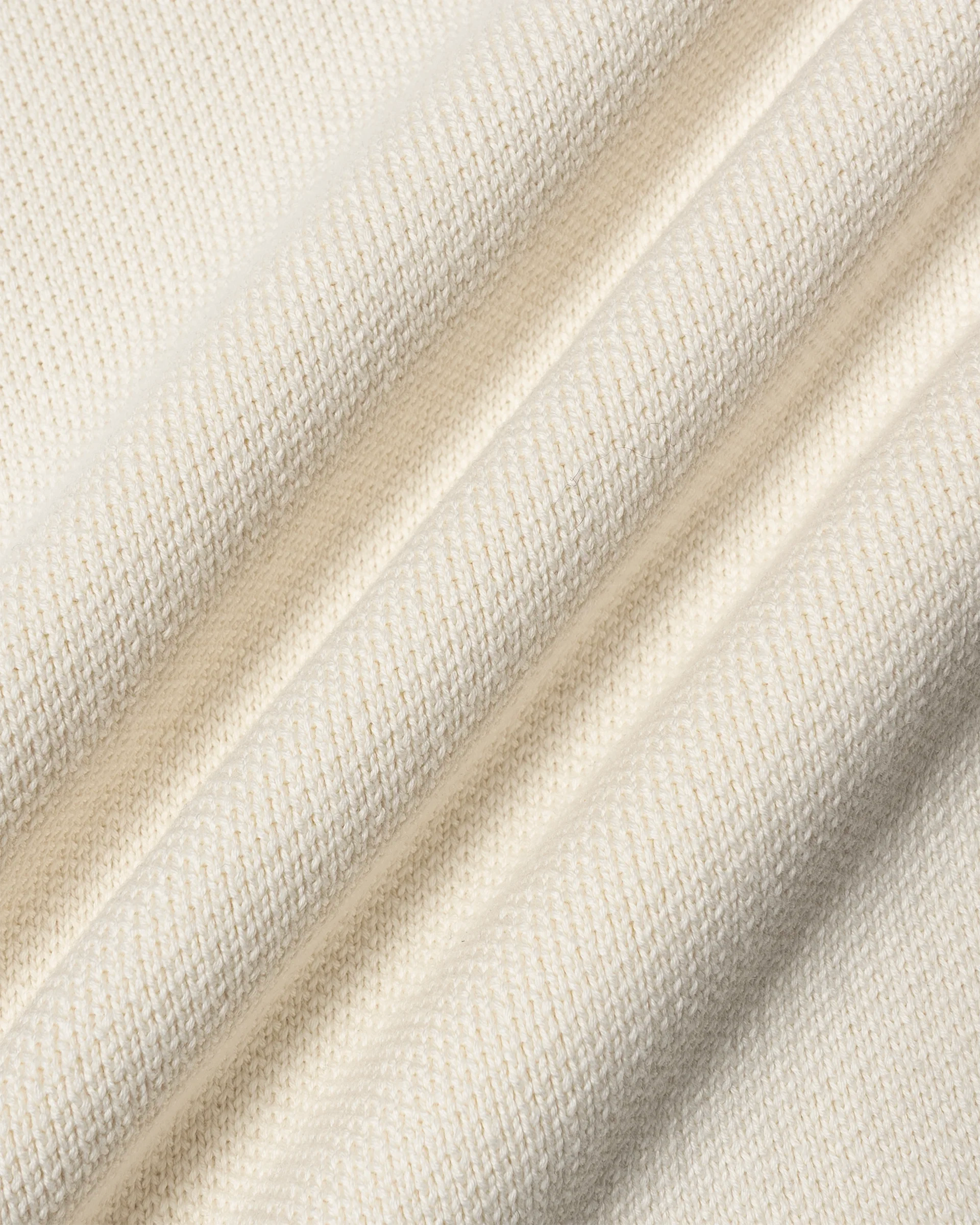#color_off white