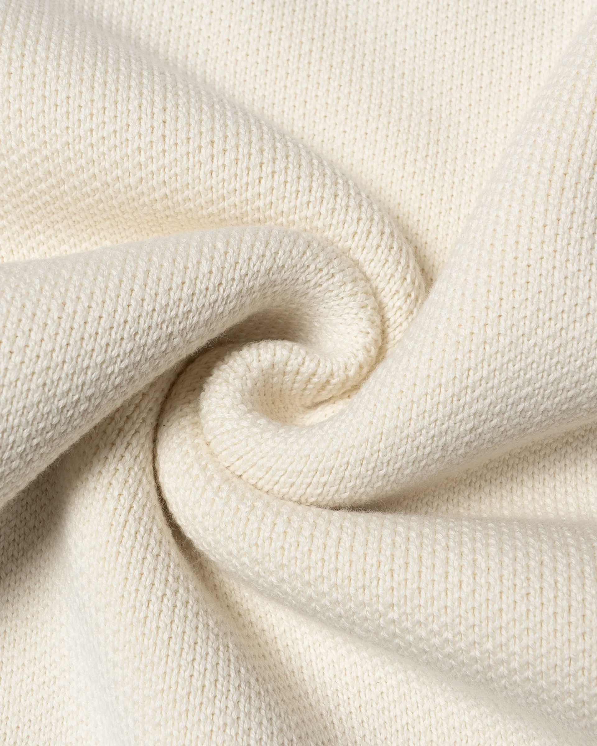 #color_off white