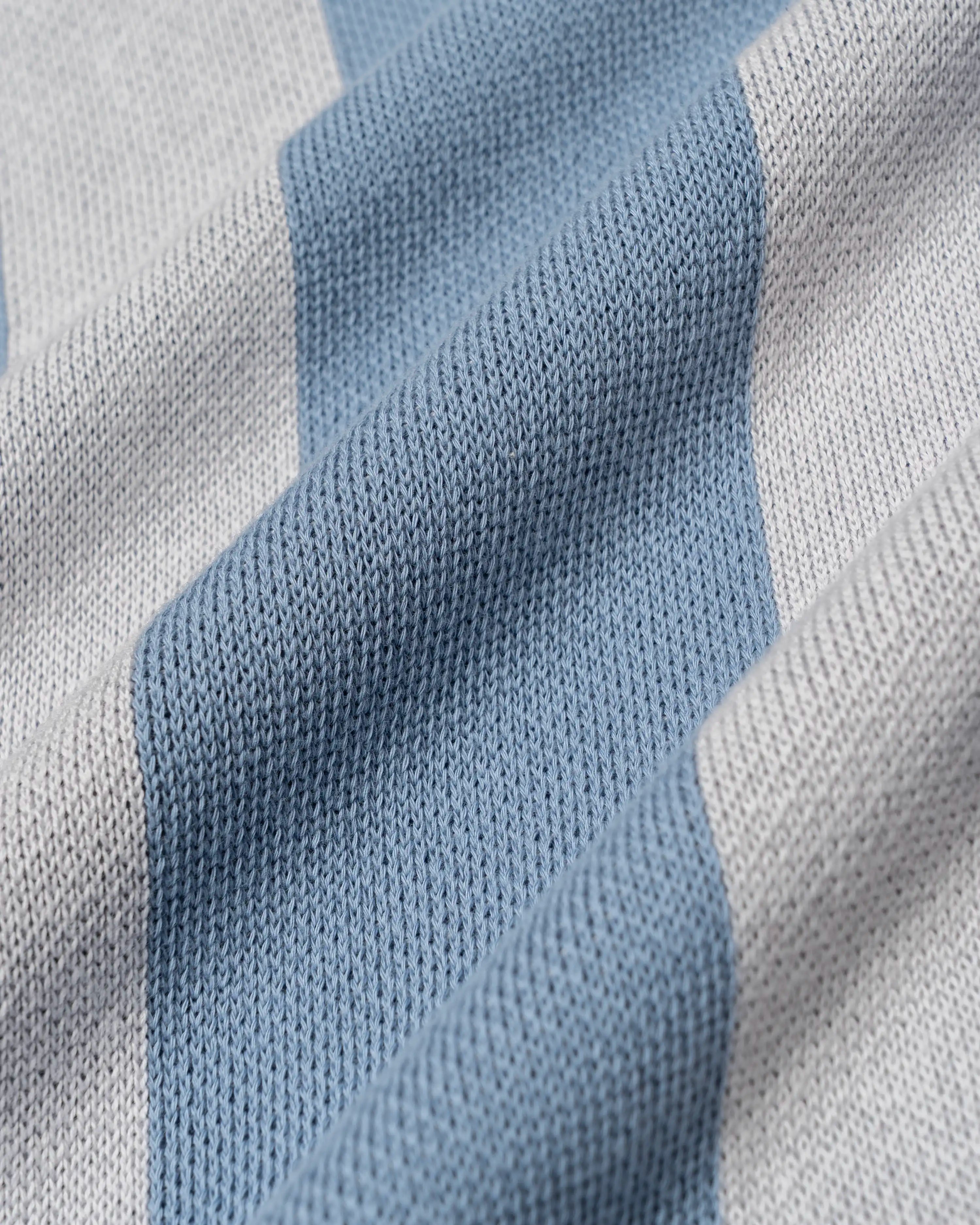 #color_sky blue/navy