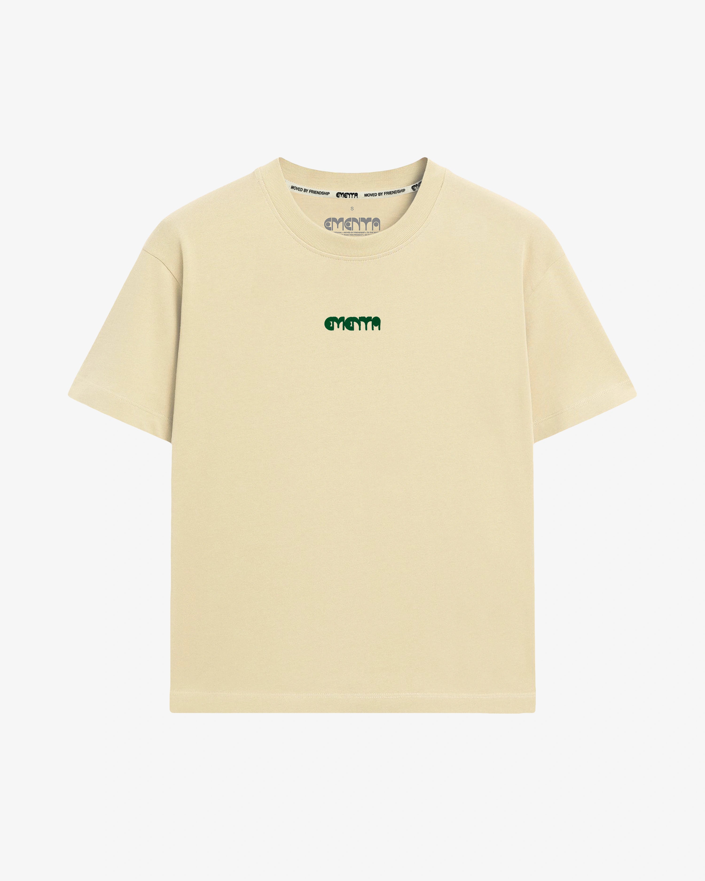 Short-sleeve cotton T-shirt with printed front graphic
Relaxed fit with dropped shoulder proportion
Heavyweight 280 gsm cotton jersey with off-white finish
Front graphic combining digital print and velvet fabric application
Fabric and print maintain appearance with regular use when properly cared for
Made in Portugal
Hand wash only in cold water and dry flat