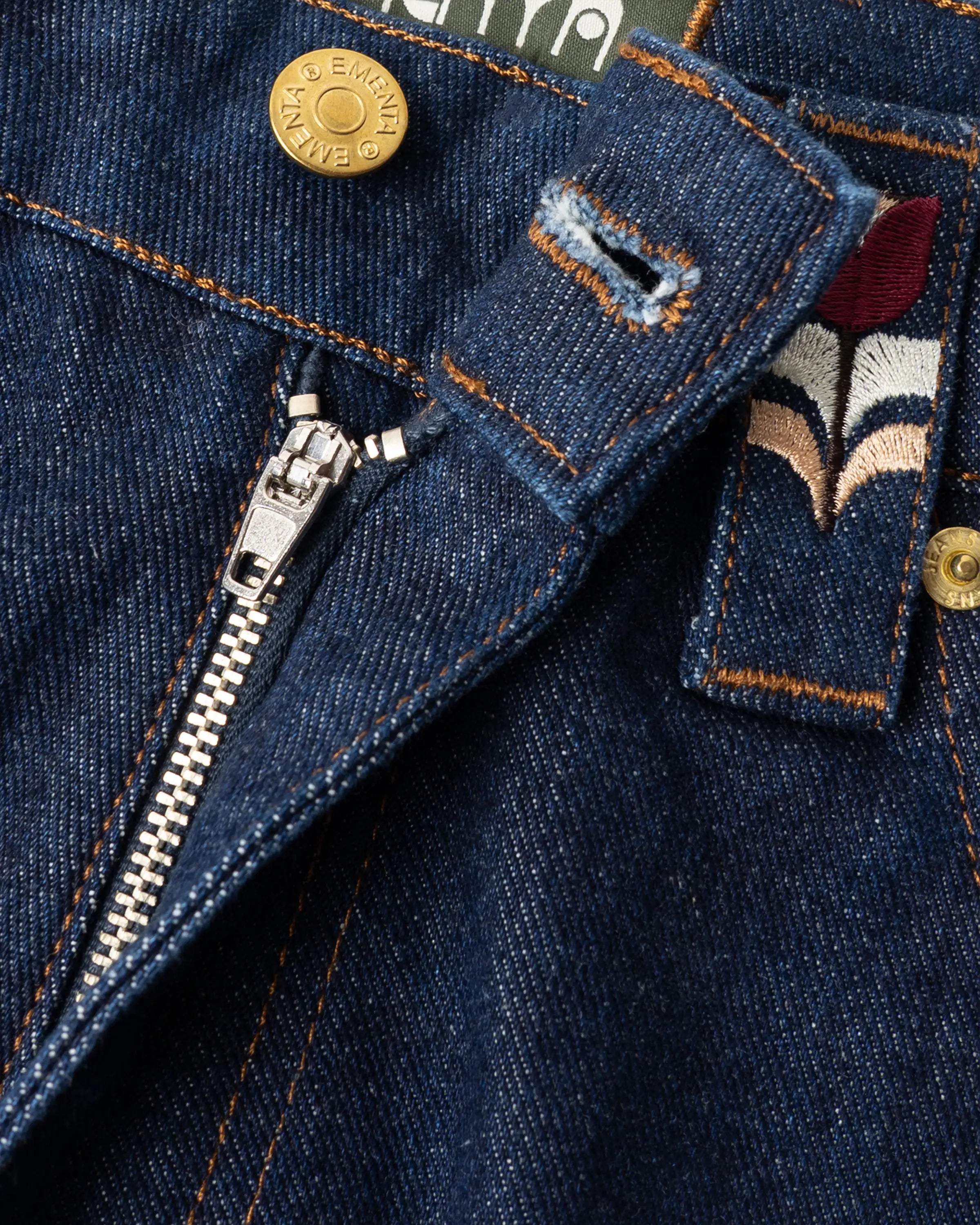 Straight Flourish Loop Jeans