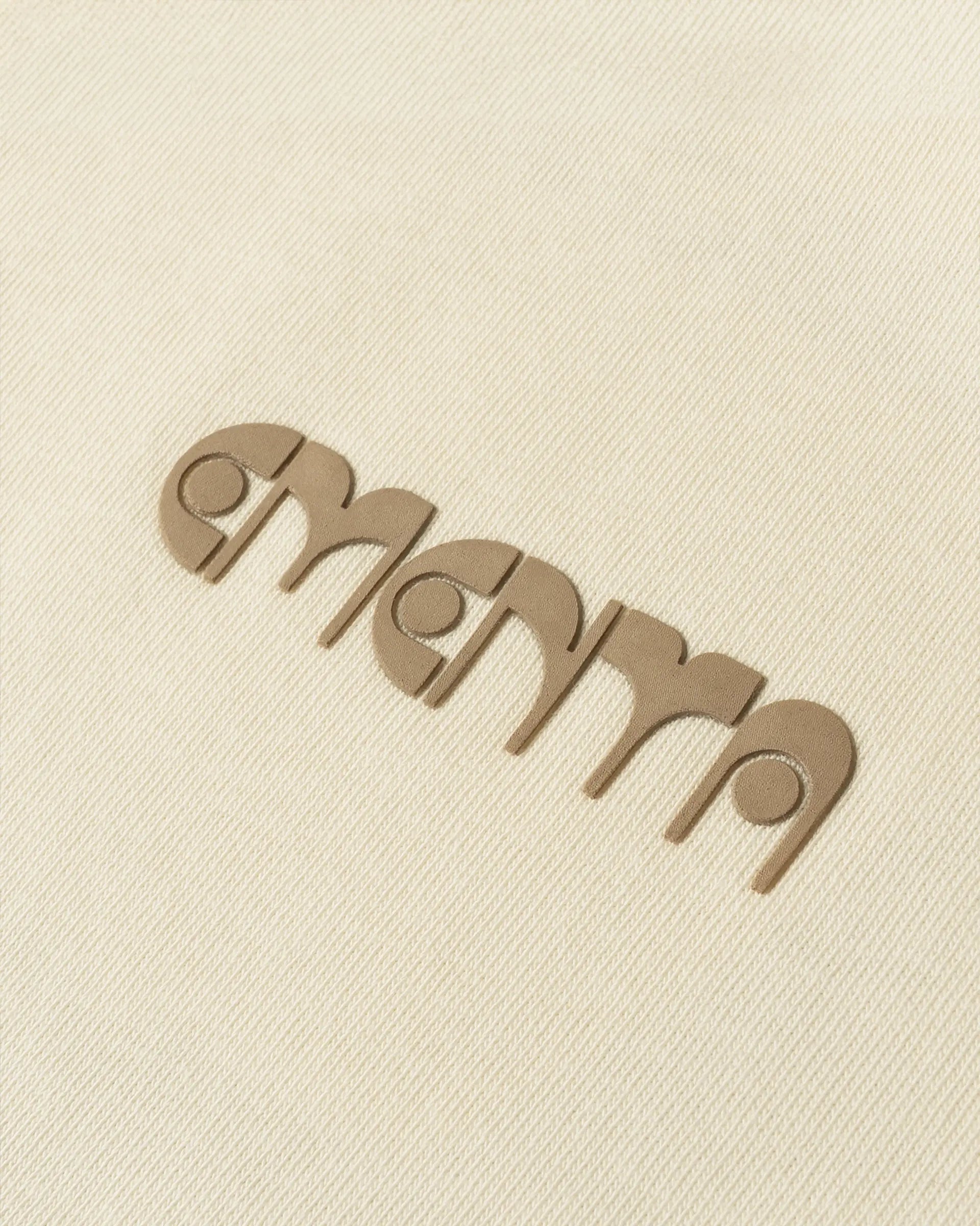#color_off white